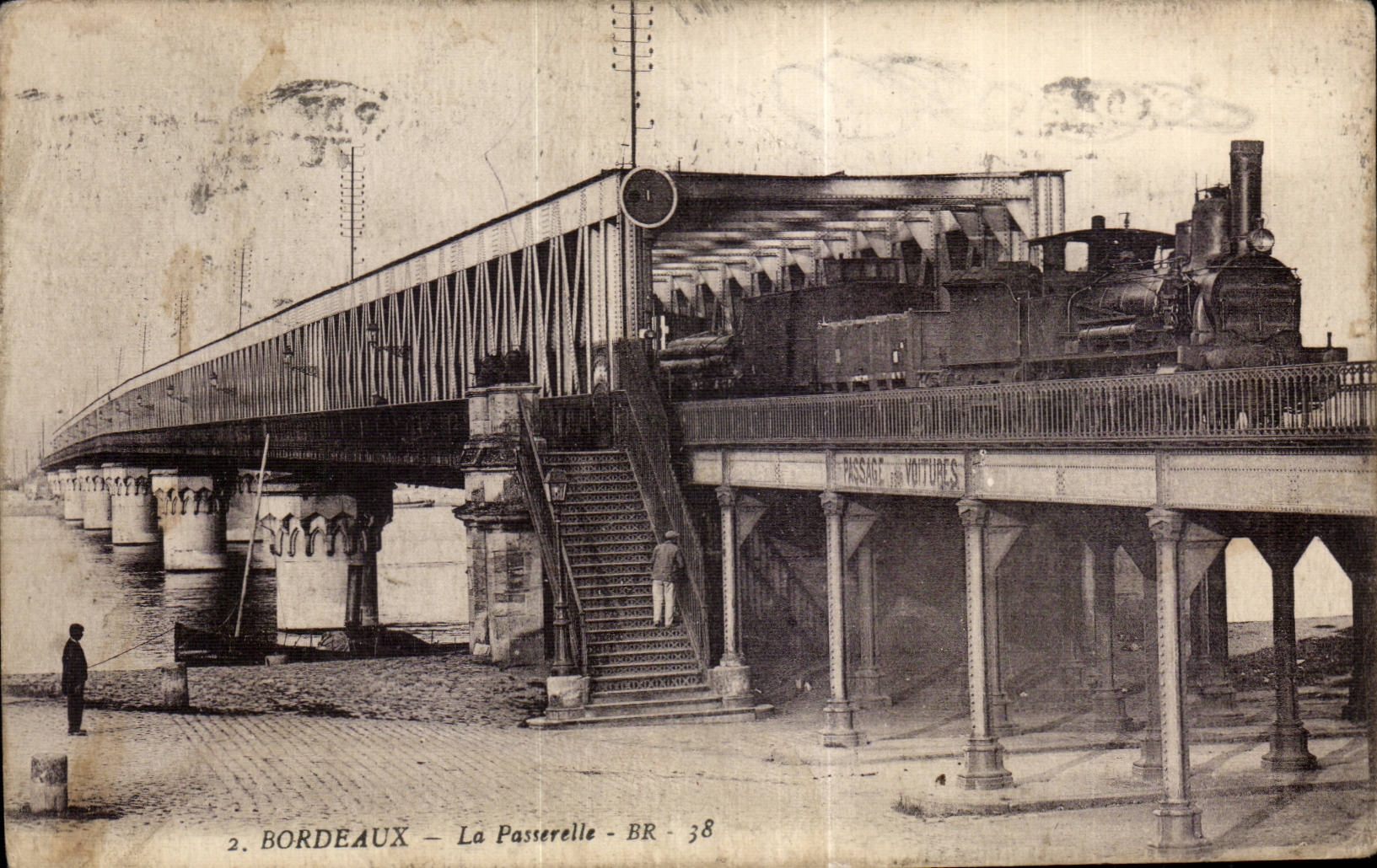 CPA Bordeaux la passerelle Train 