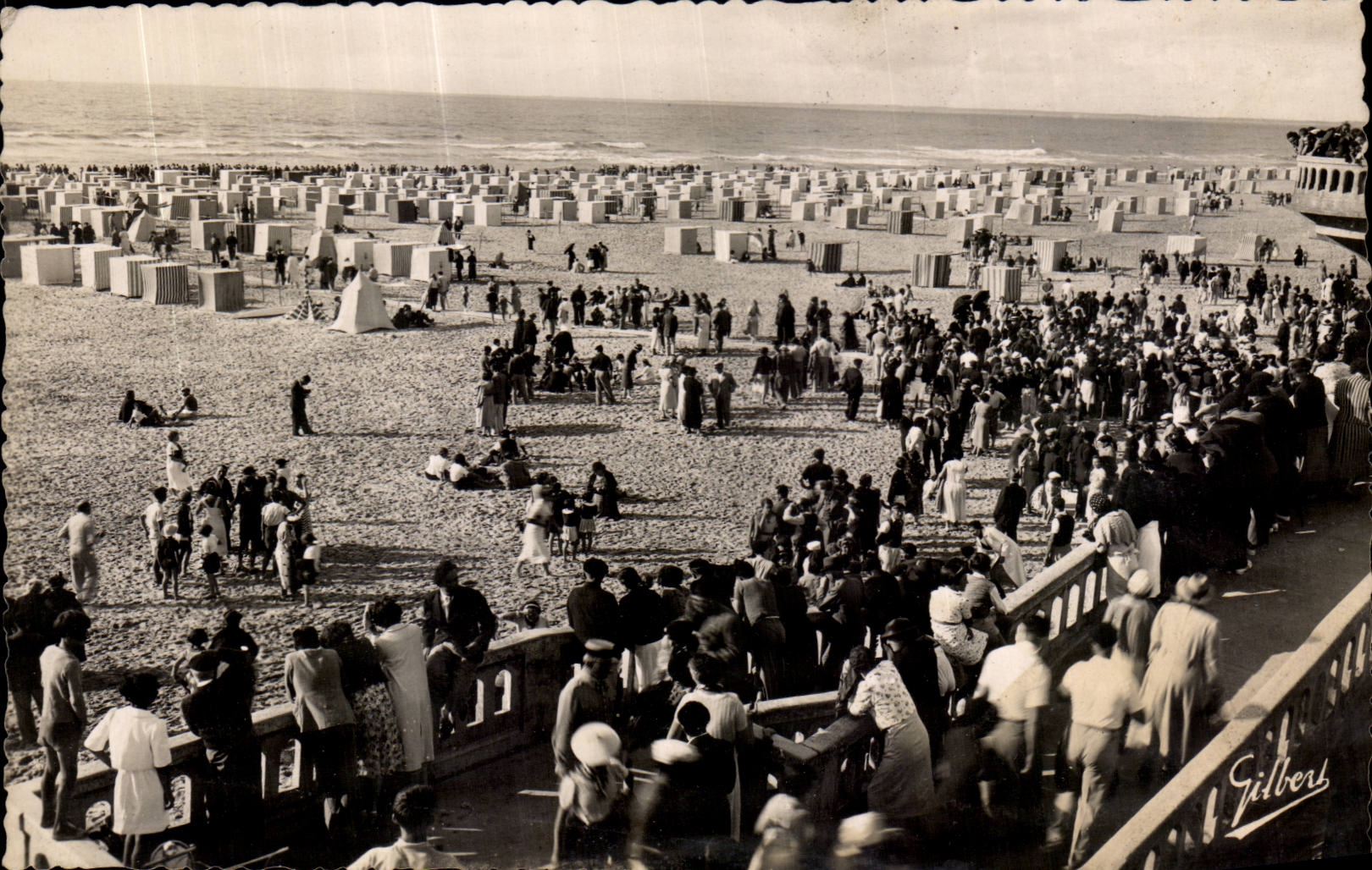 CPSM Soulac on sea the beach seen of the Pontoon