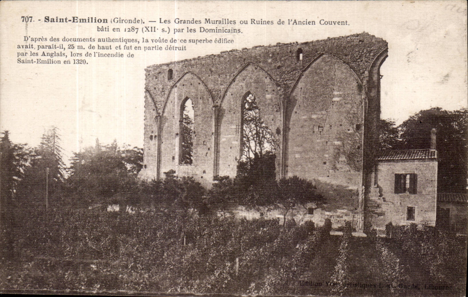 CPA Saint Emilion Les grandes murailles ou ruines de l ancien couvent