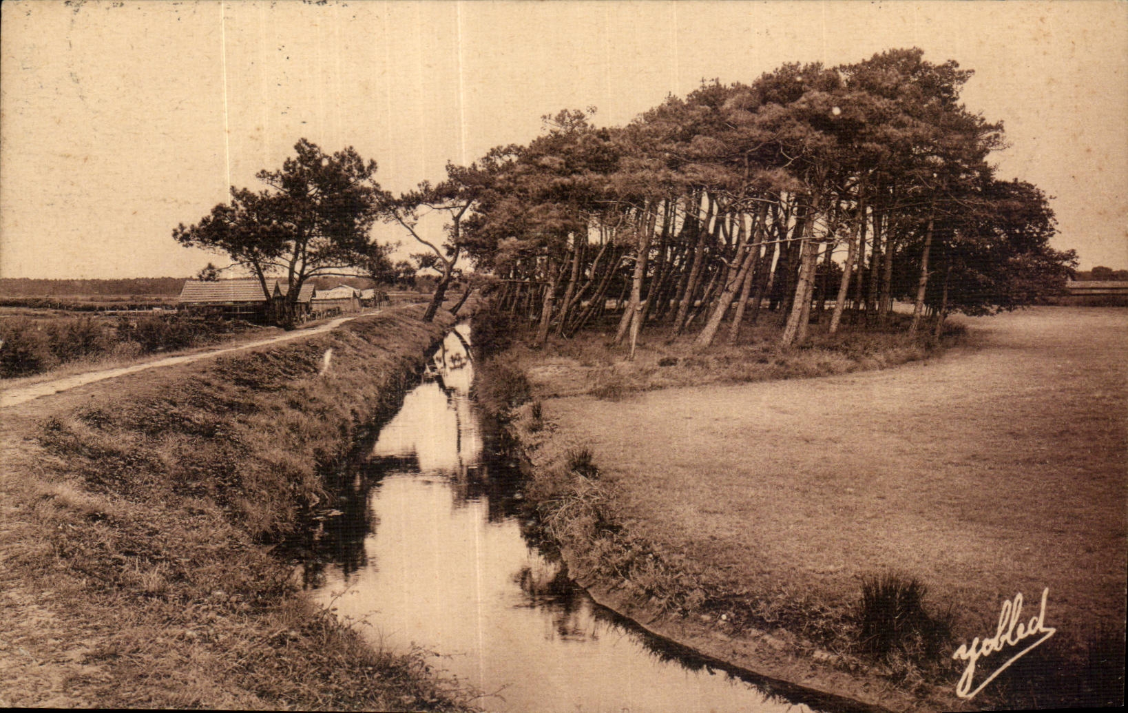 CPA Ares Basin Arcachon dams with the port of Light