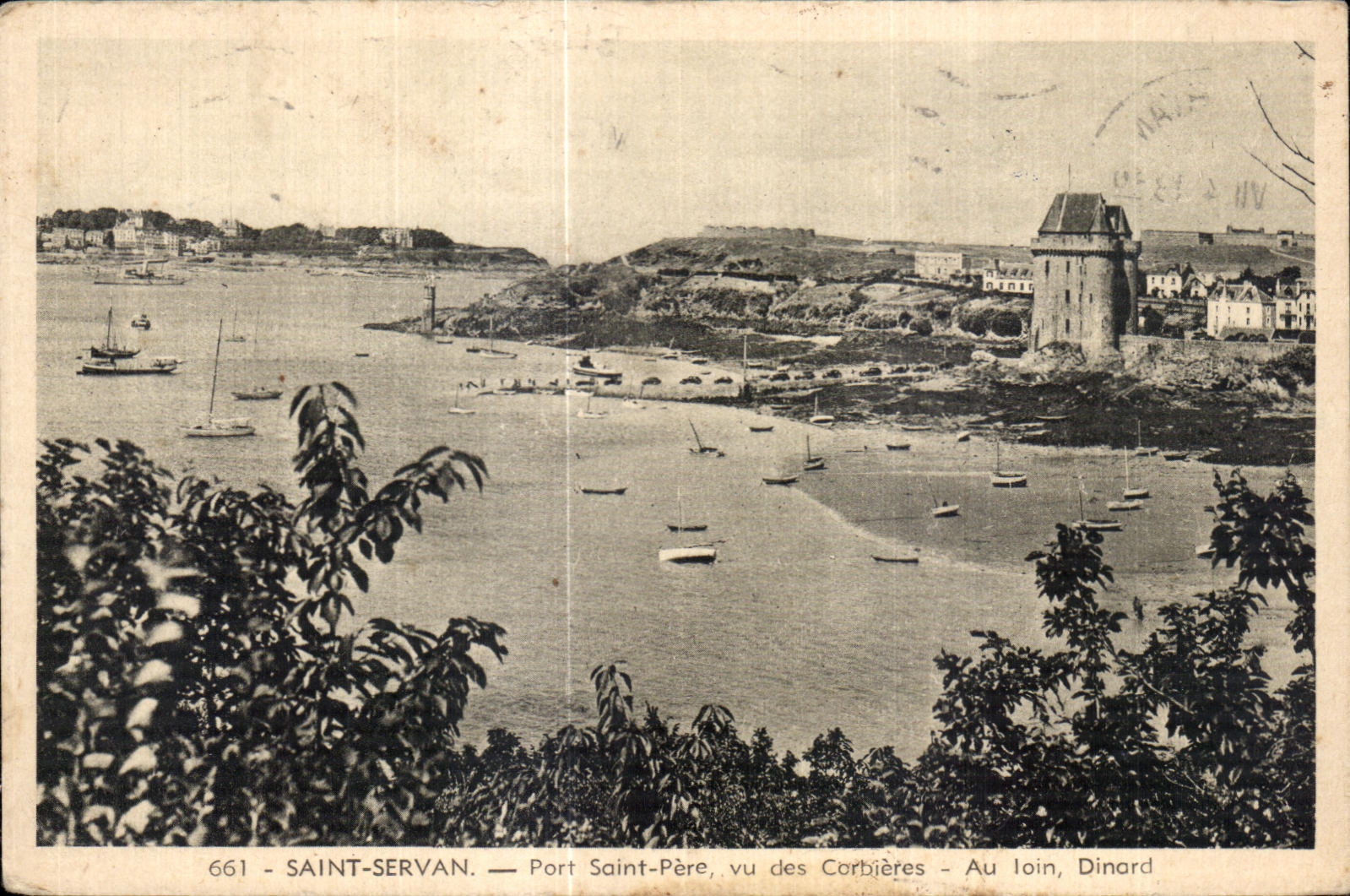 CPA Saint Servan Port Saint Pere vu des Corbi4eres Au loin Dinard 