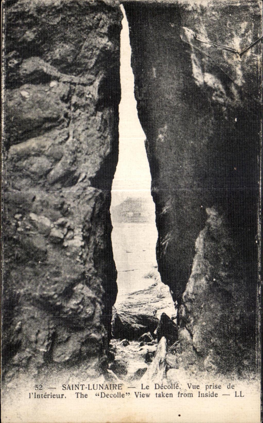 El santo lunar de CPA visto de lo separa del interior de I la opinion de Decolle tomada desde adentro