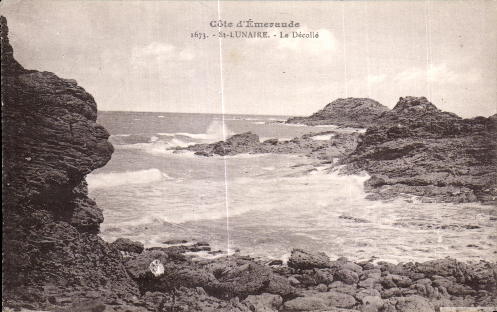 El St lunar de Emeraude del corral de CPA lo separa