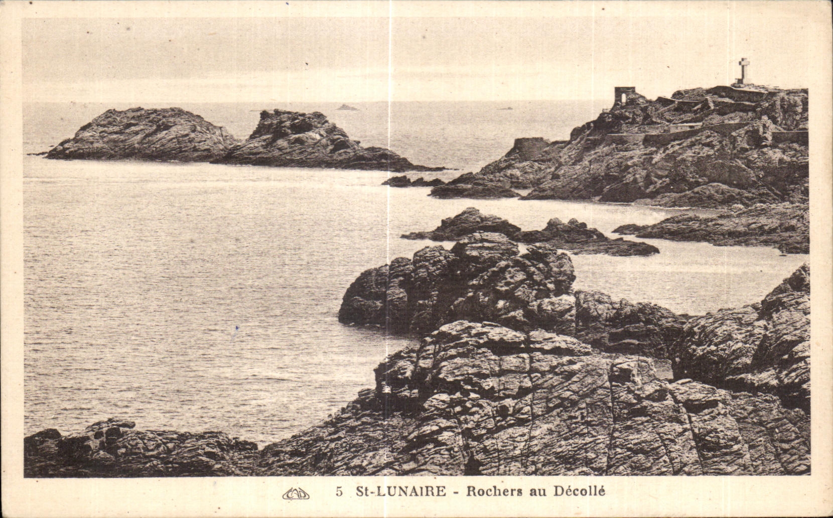 Lunar CPA St Rochera with Takes off