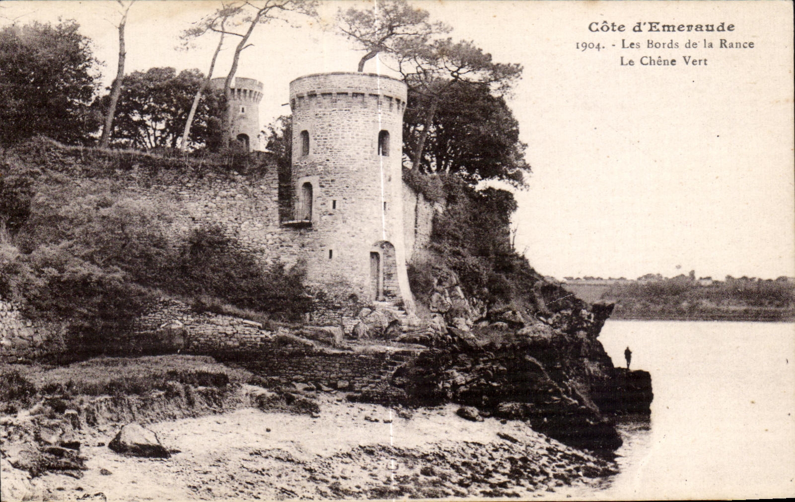 CPA dimensiona Emerard los bordes del roble de encina