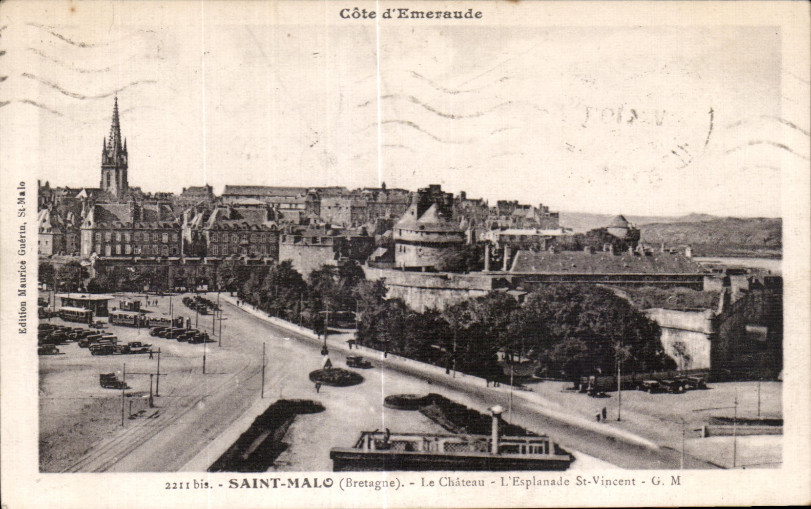 CPA Saint Malo (Brittany) the Castle Esplanade St Vincent