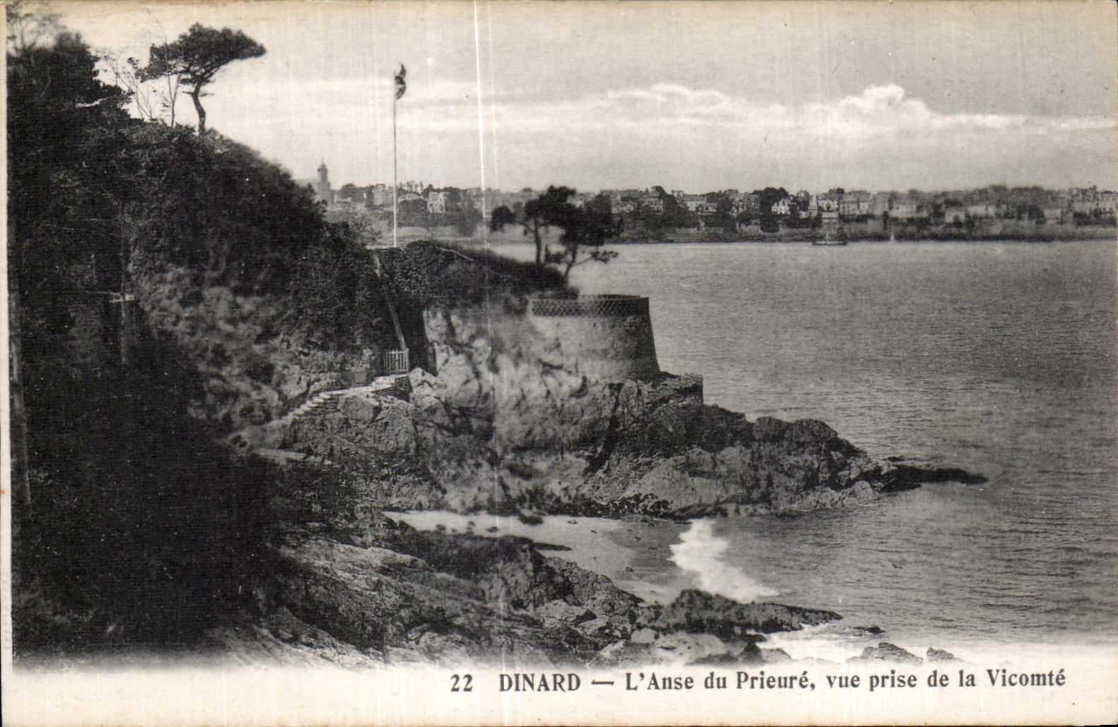CPA Dinard Panse du Prieure Vue Prise de la Vicomte