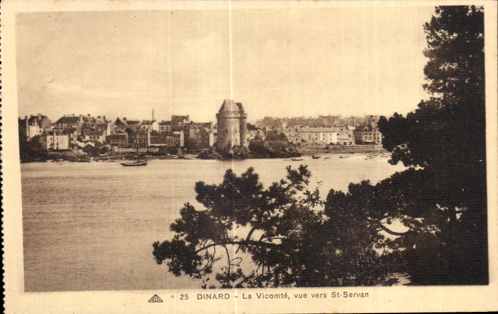 CPA Dinard La Vicomte vue vers St Servan