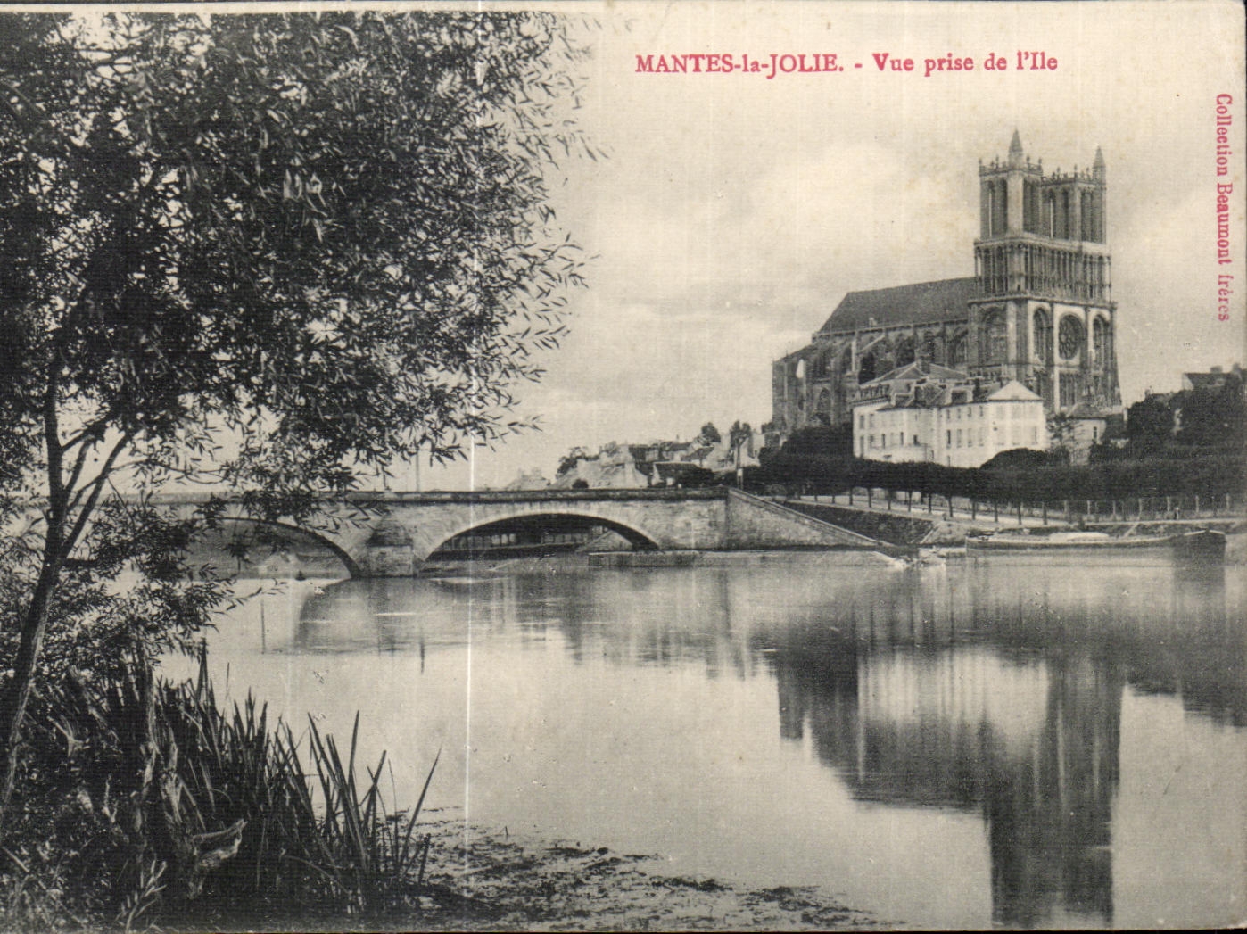 CPA Mantes la Jolie Vue prise de I lle