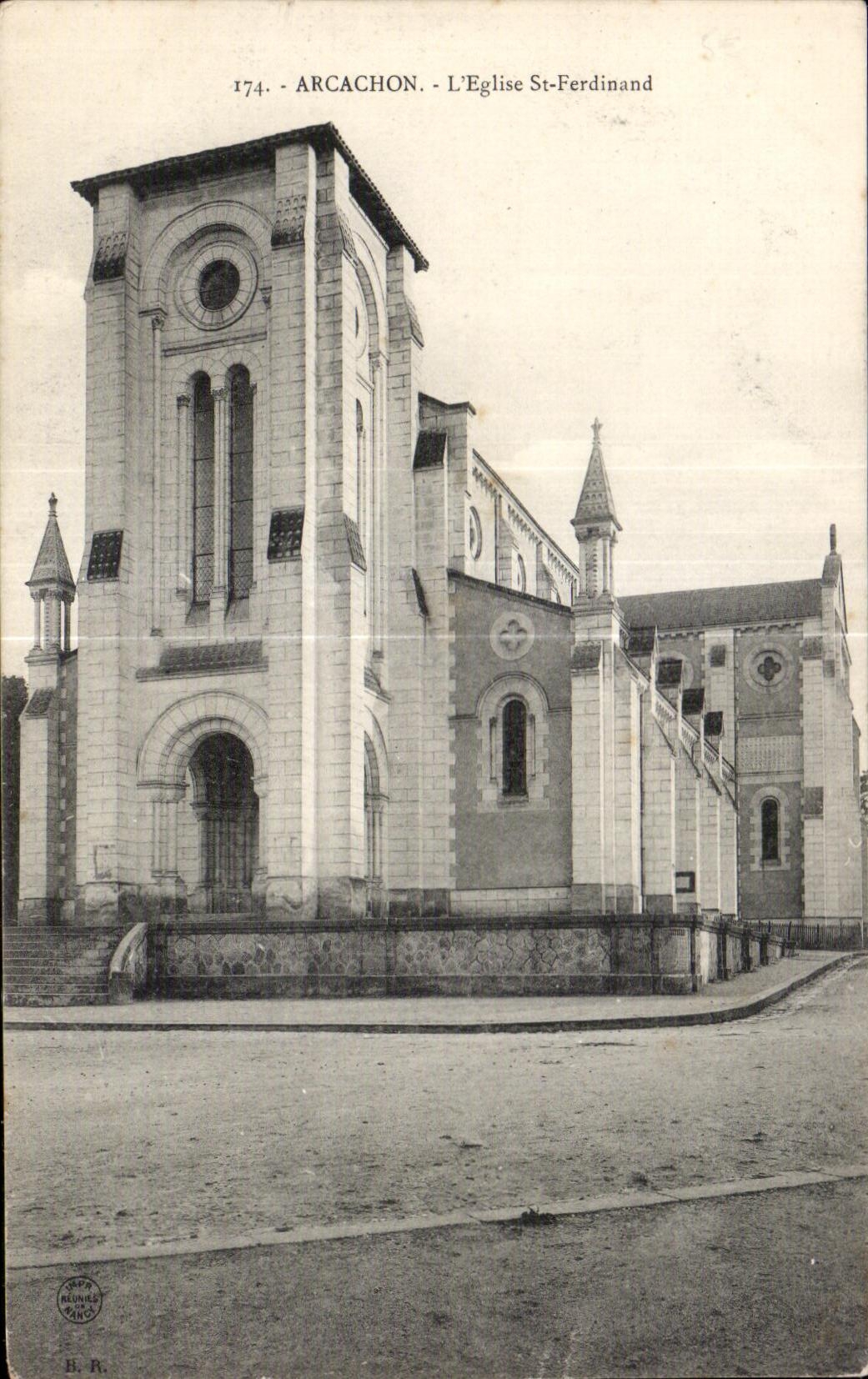 CPA Arcachon L Eglise St Ferdinand