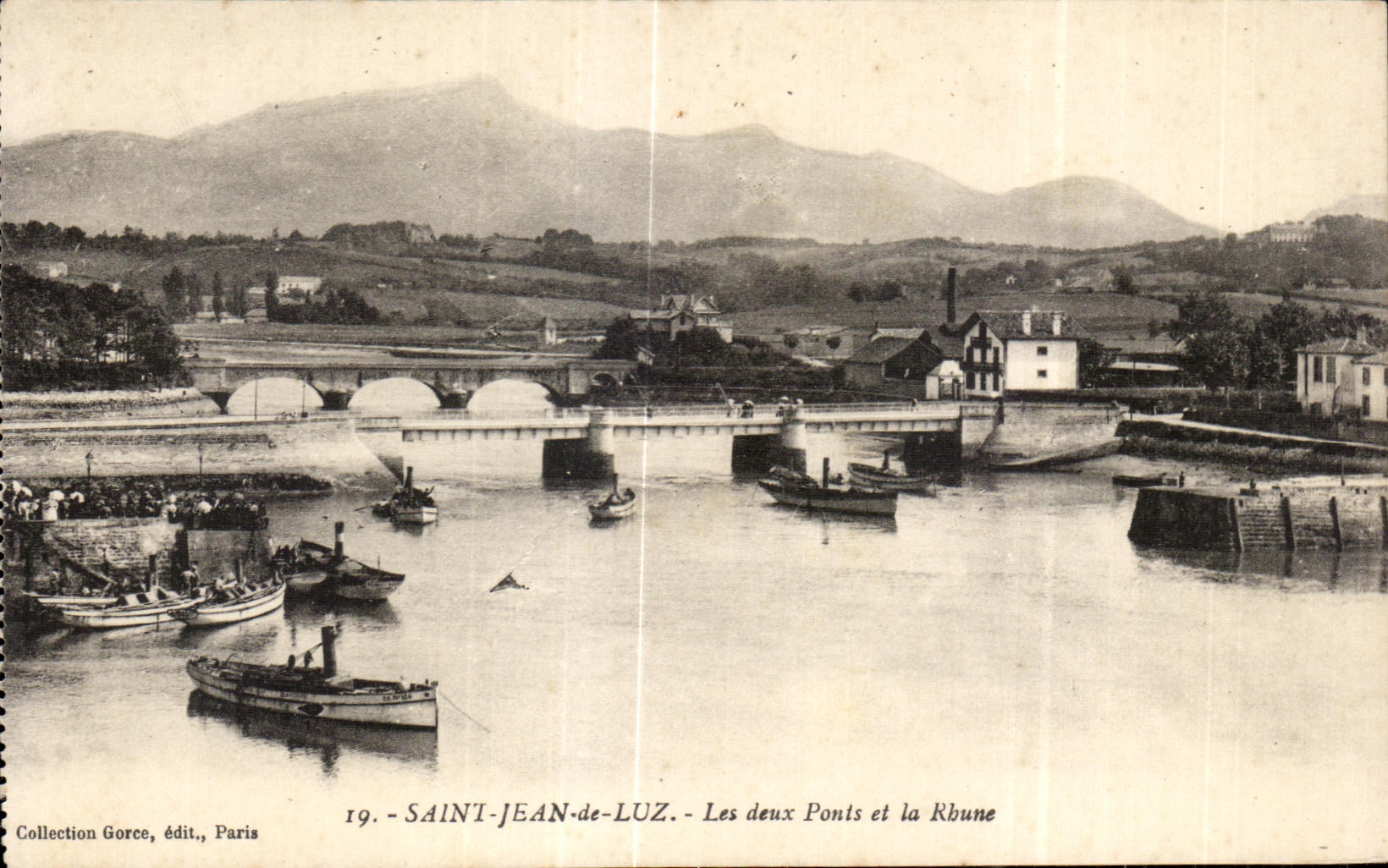 CPA Saint Jean de Luz Les deux Ponts et la Rhune