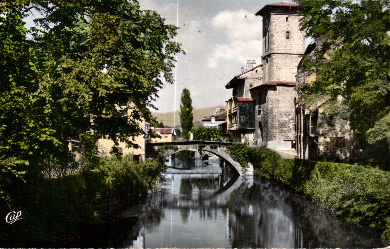 CPA Saint Jean Foot Of Port Nive the Bridge Spain and the Bell-tower