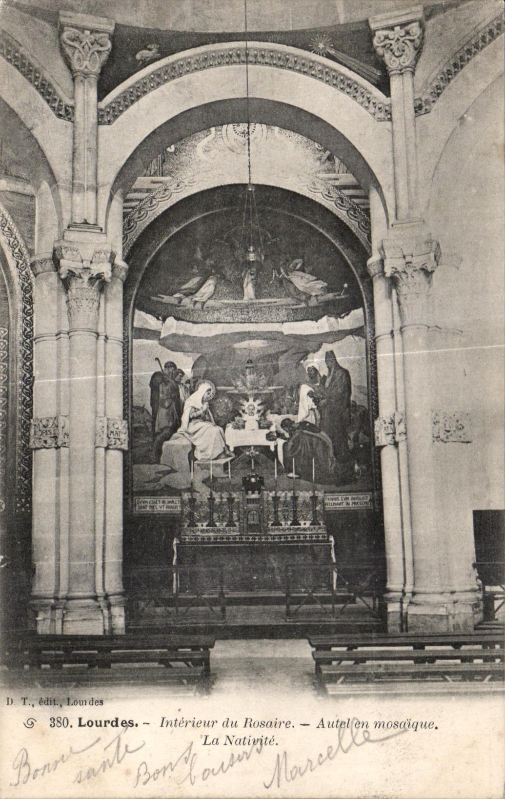 CPA Lourdes Interieur du Rosaire Autel en Mosaique la Nativite