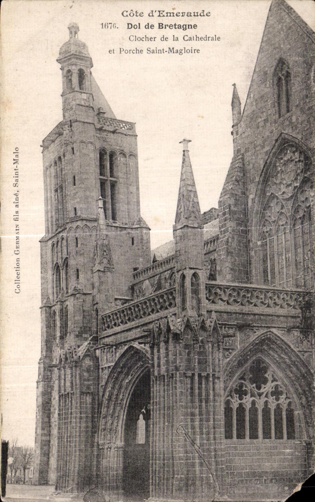 CPA Dimensions Emeraude Fraud Of Brittany Clocher of the cathedral and Porche Saint Magloire