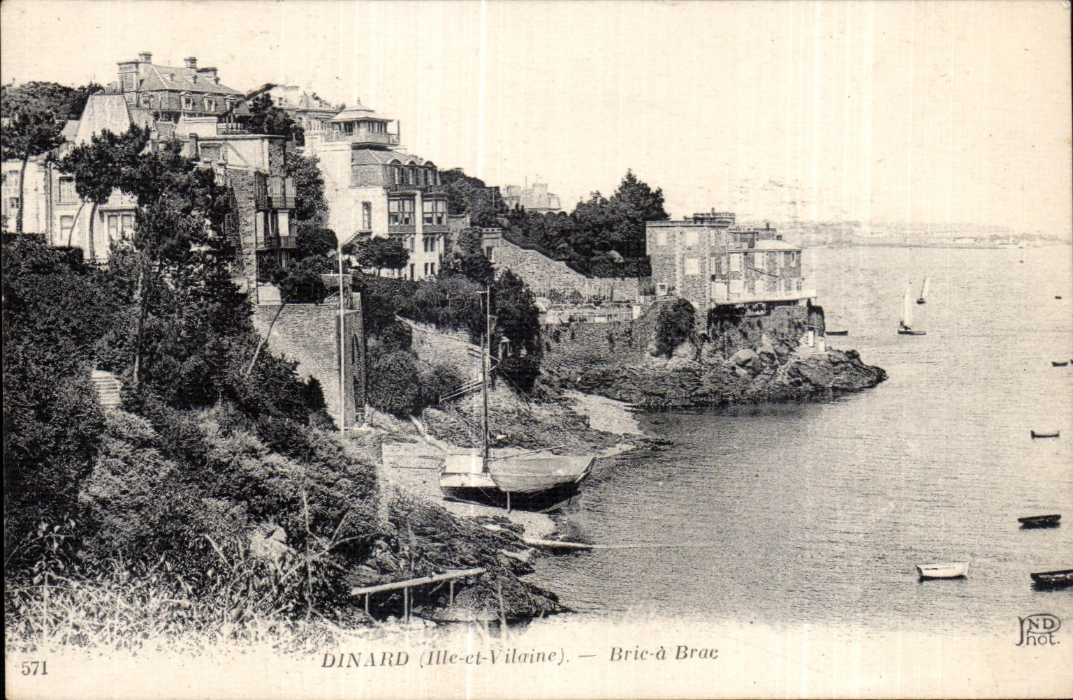 CPA Dinard Brie a Brac