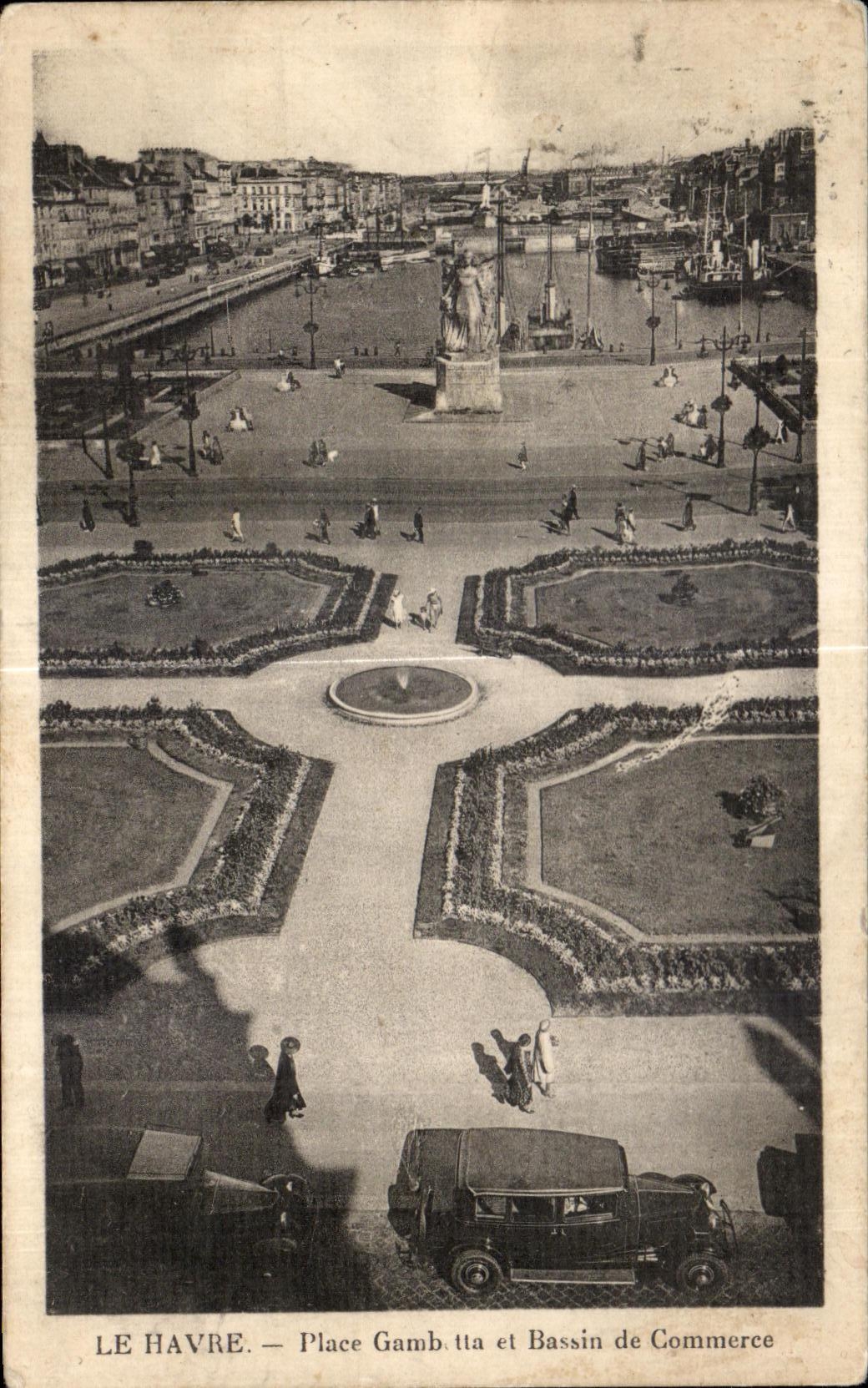 CPA Le Havre Place Gambetta et Bassin de Commerce