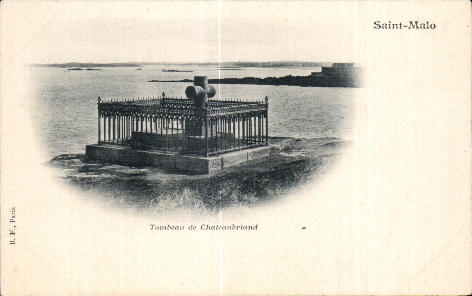 CPA Saint Malo La Tombeau de Chateaubriant