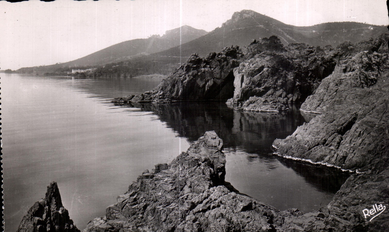 CPA el camino de la cornisa pero de rocas de Trayas el Aurele y el cabo mAximos Russet-red