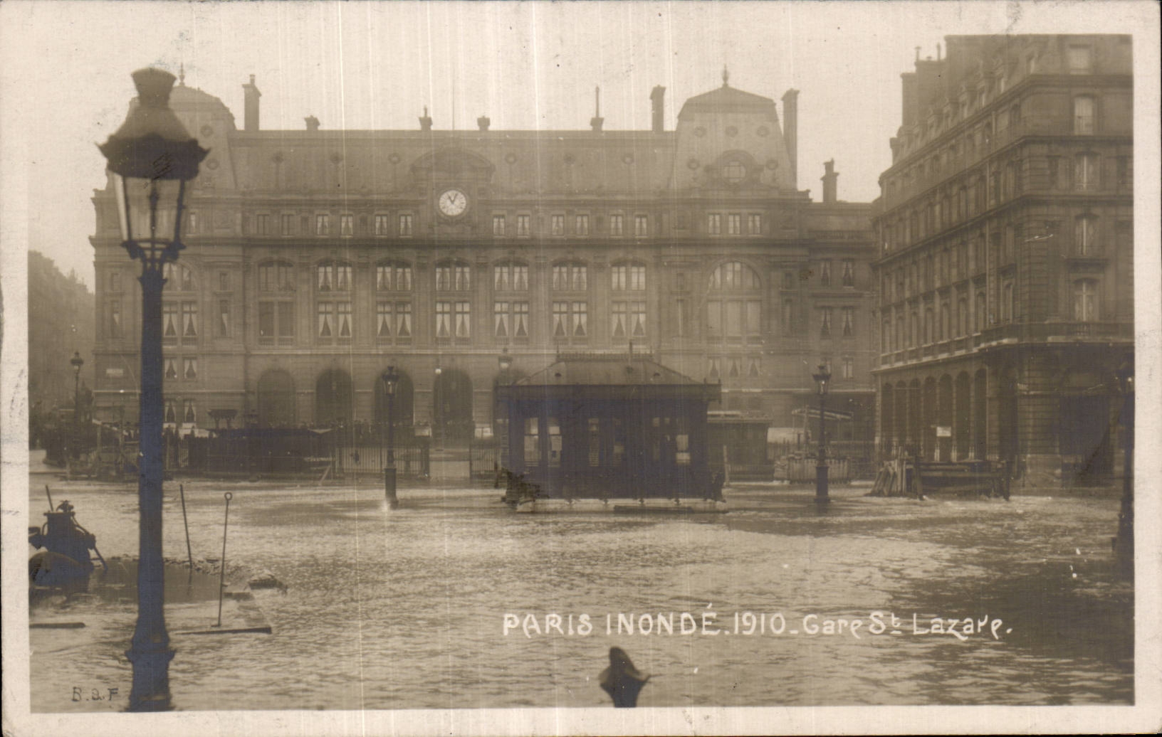 Paris - Floods of Paris 1910 - Station St Lazare - CPA