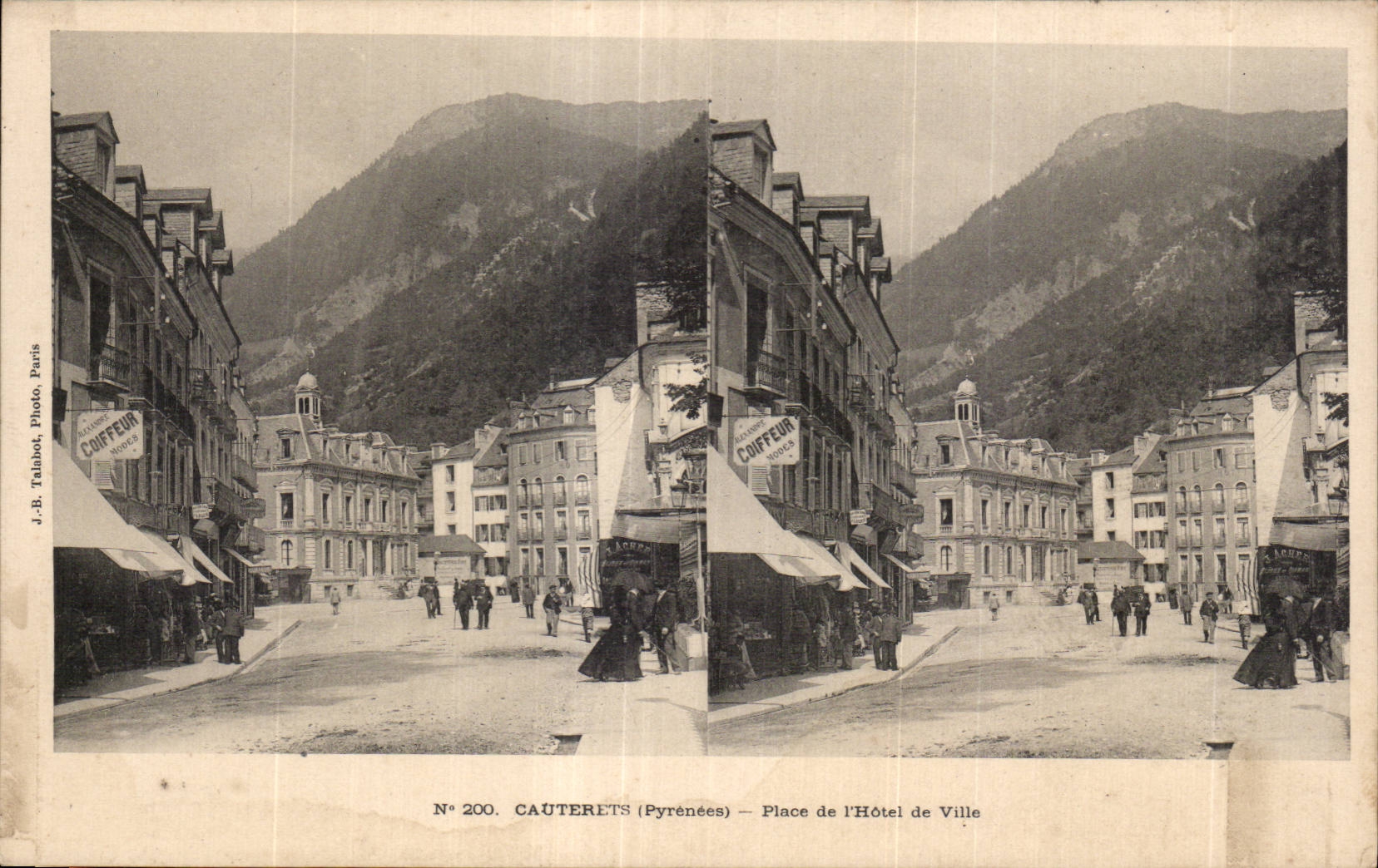 Carte Stereoscopique - Cauterets - Place de l Hotel de Ville - CPA