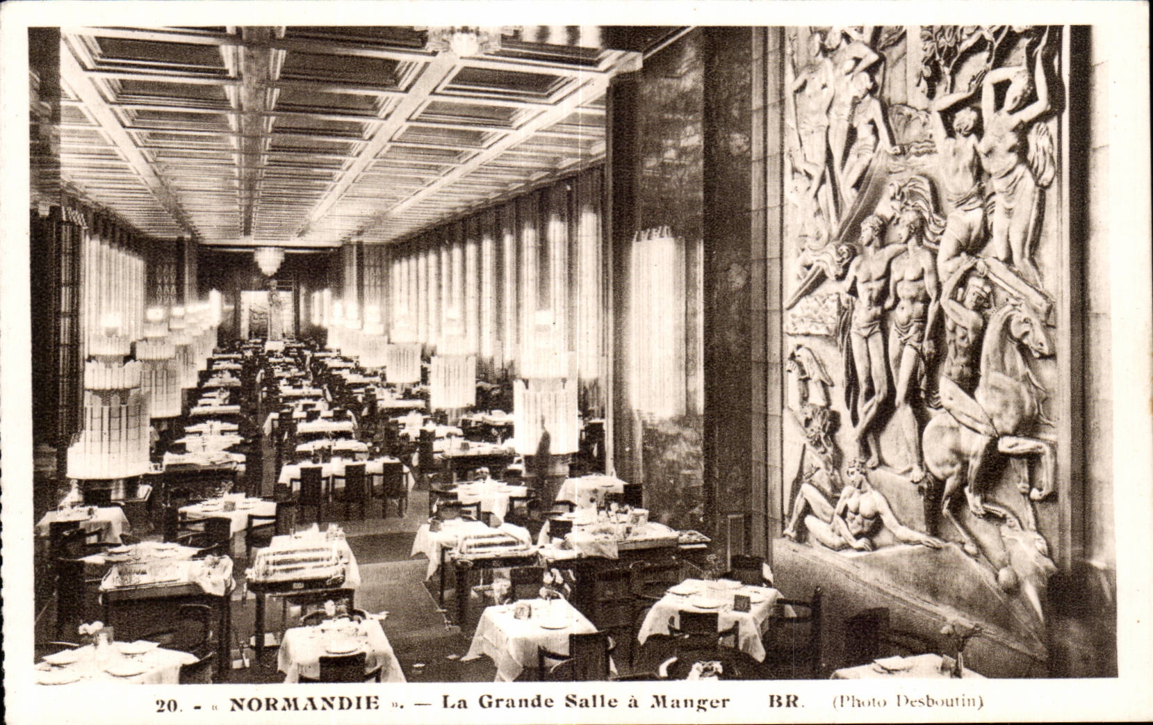 CPA Bateau Normandie La Grande Salle a Manger Paquebot