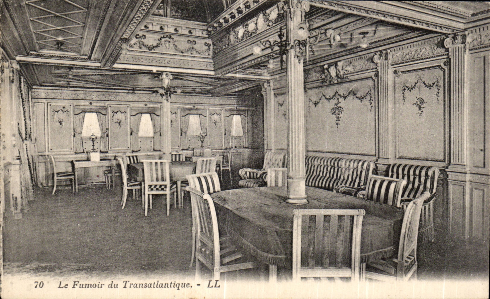 CPA Boat the Smoking-room of the Paqebot deck chair