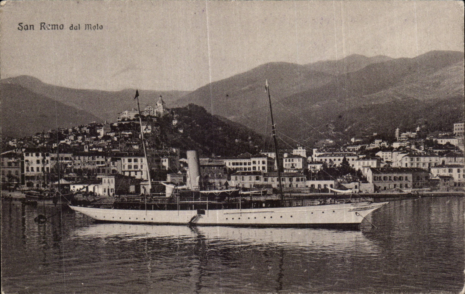 CPA Bateau San Remo dal Molo