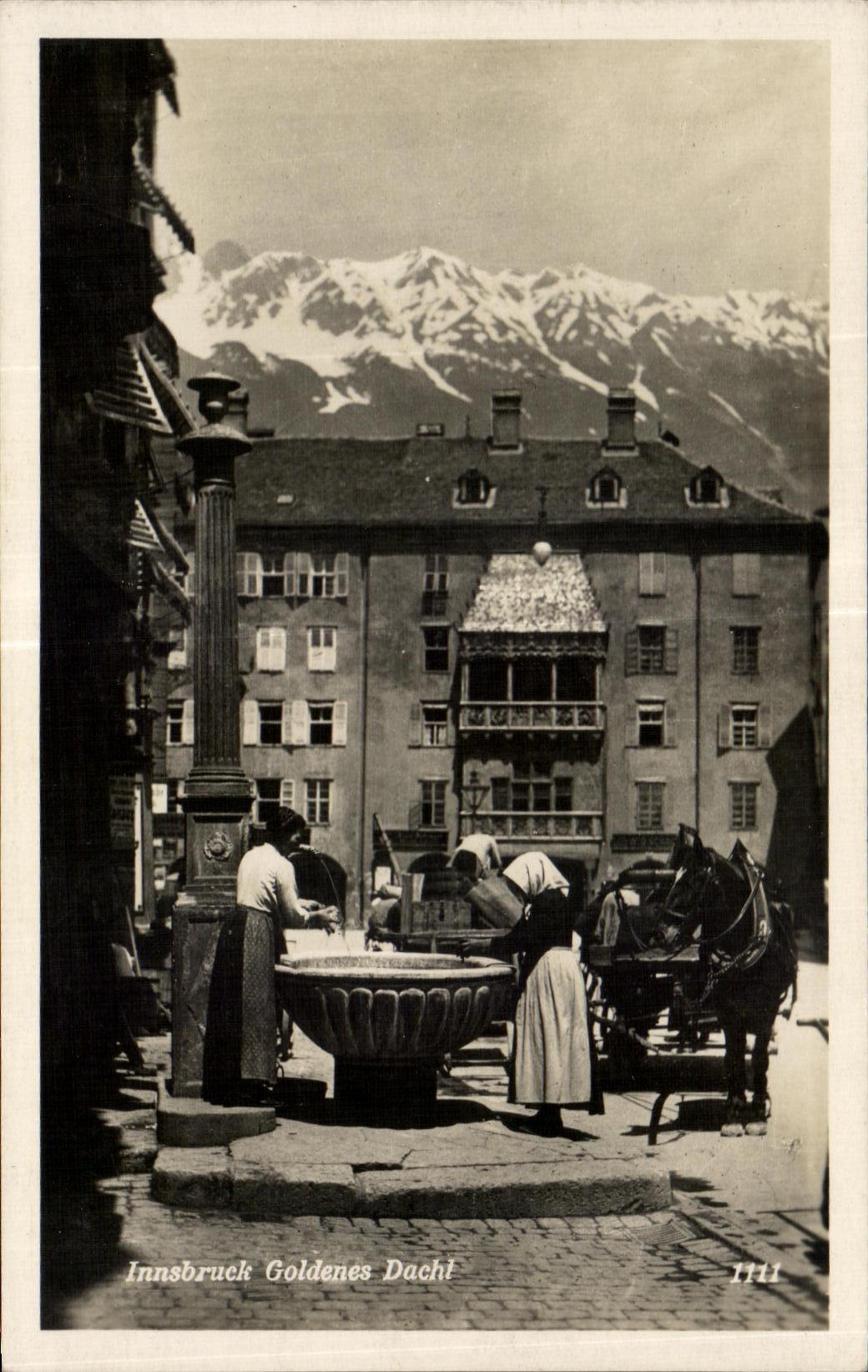 CPA Innsbruck Goldenes Dachl