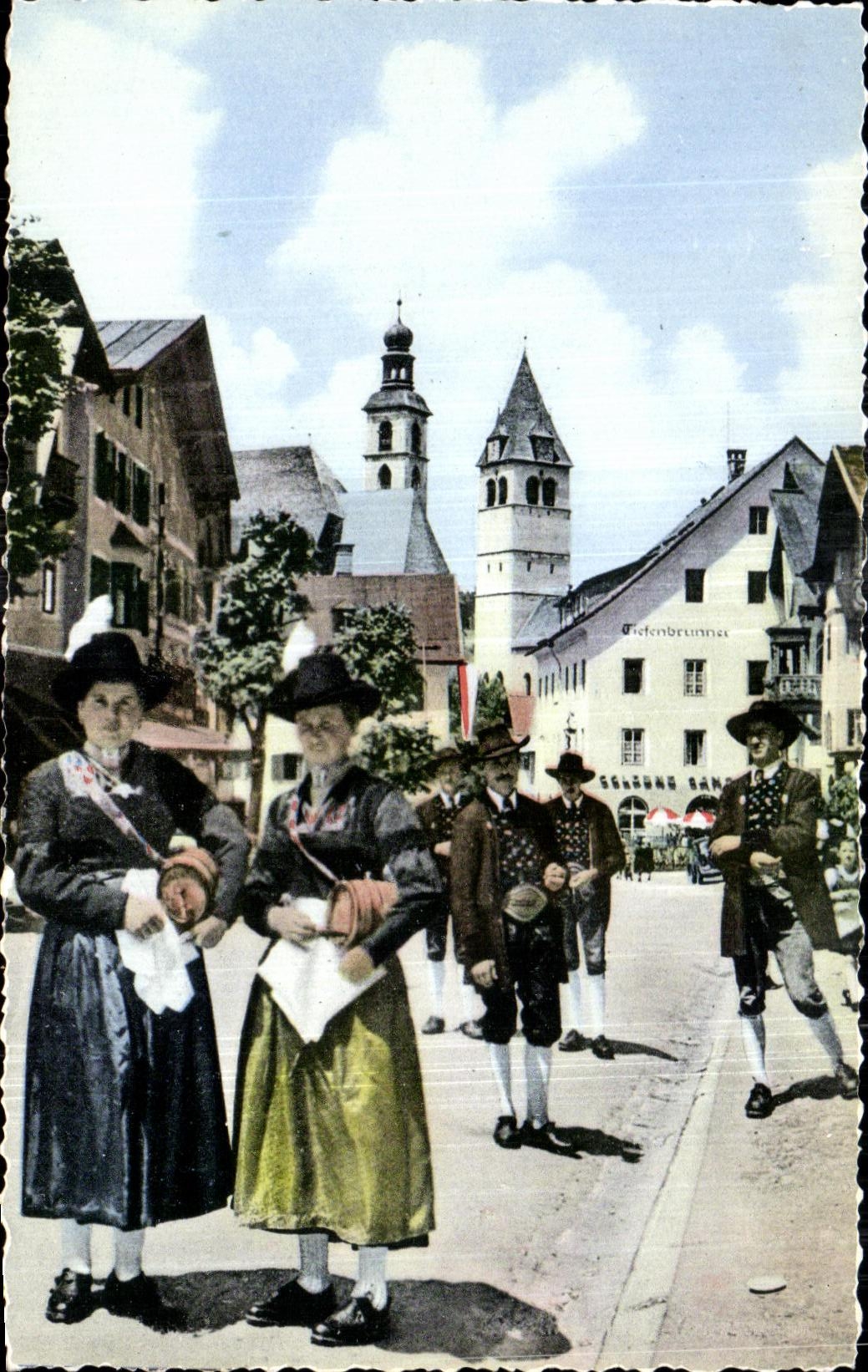 CPA Kitzbuhel the Tirol Volkstrachten Folklore Costume