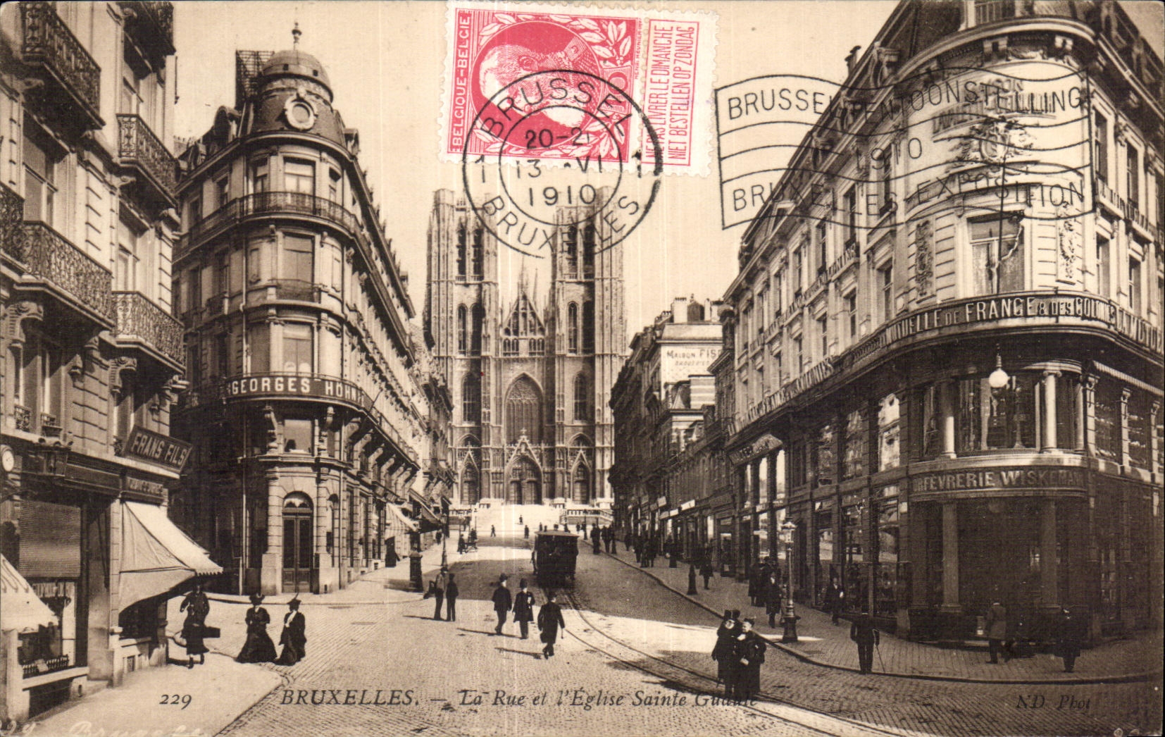 CPA Brussels the Street and Church Sainte Gudule