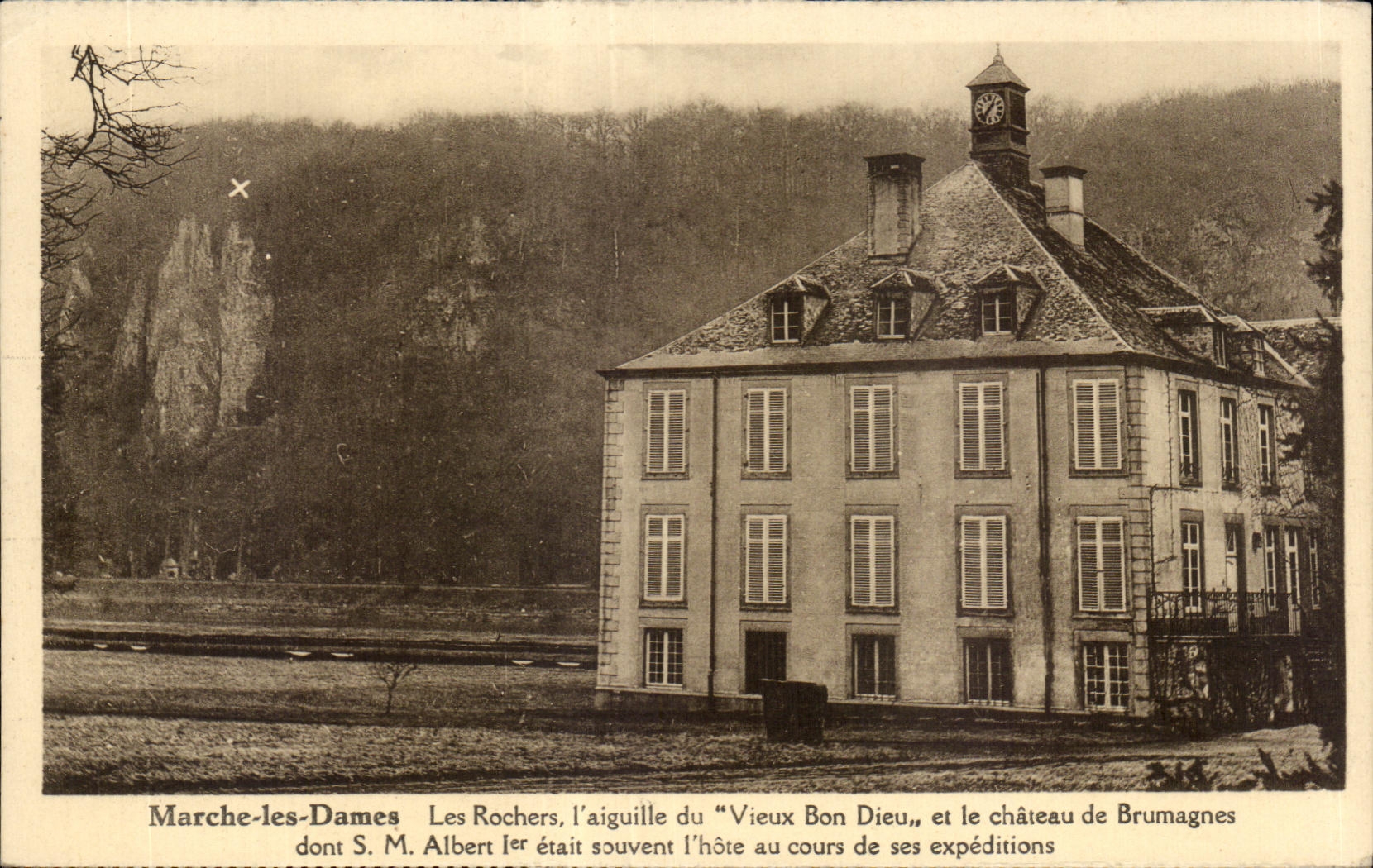 CPA Marche the Ladies the Rocks switches of the Old man Good God and the Castle of Brumagnes of which S m Albert jer Souvent H