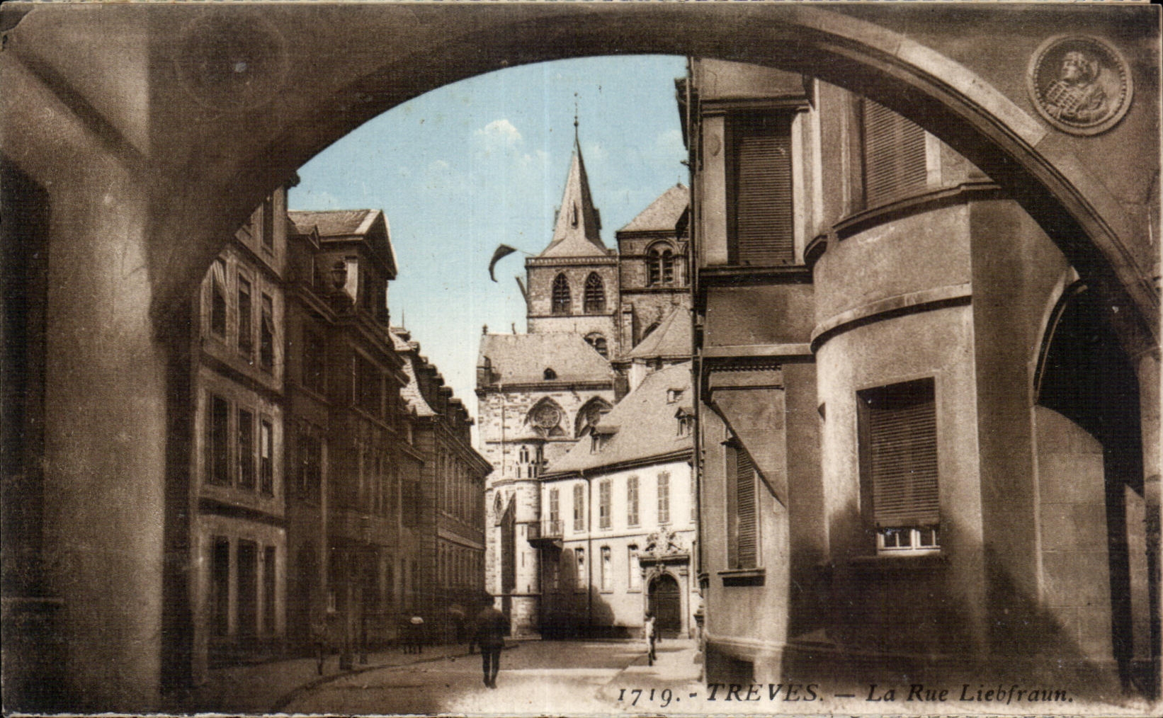 CPA Truces the Street Liebfraun