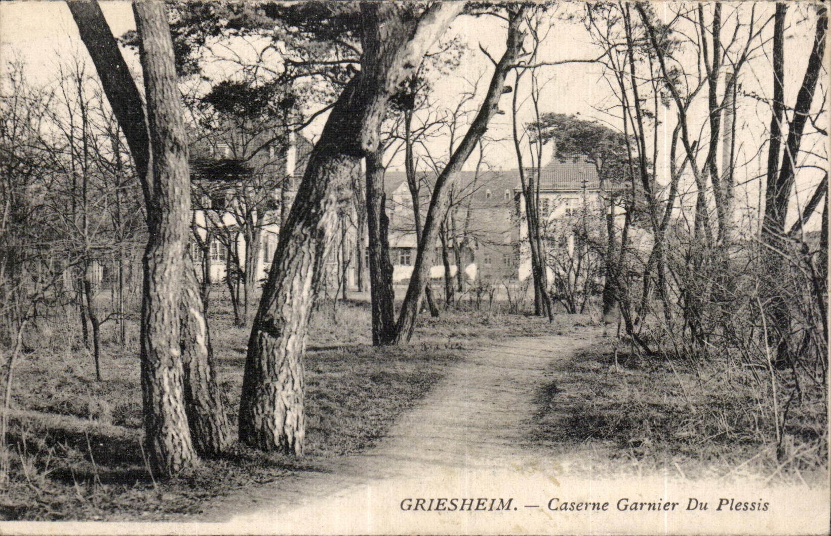 CPA Griesheim Caserne Garnier Du Plessis Militaria