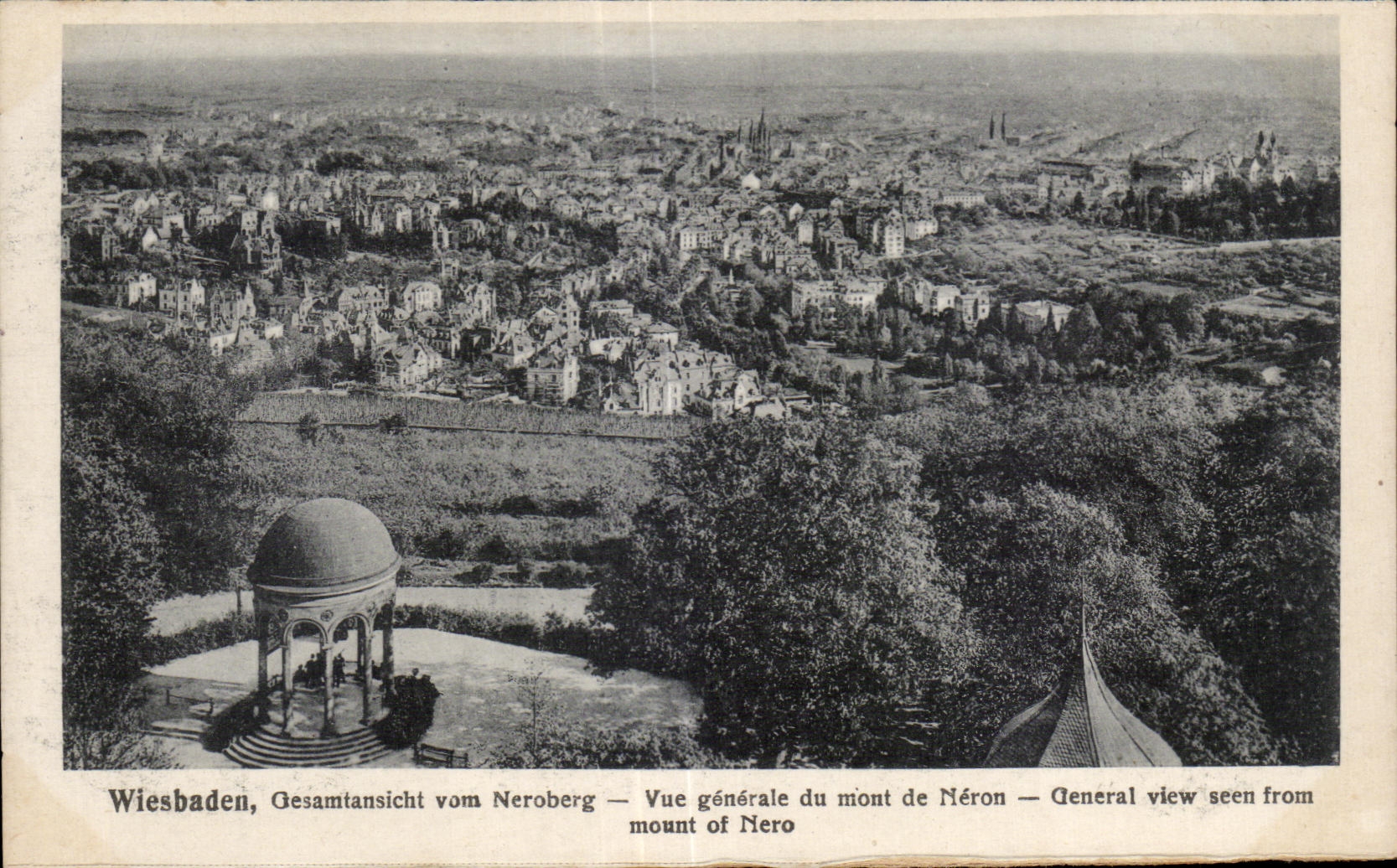 CPA Wiesbaden Gesamtansicht vom Neroberg View of the mount of General Neron view seen from mount off Nero