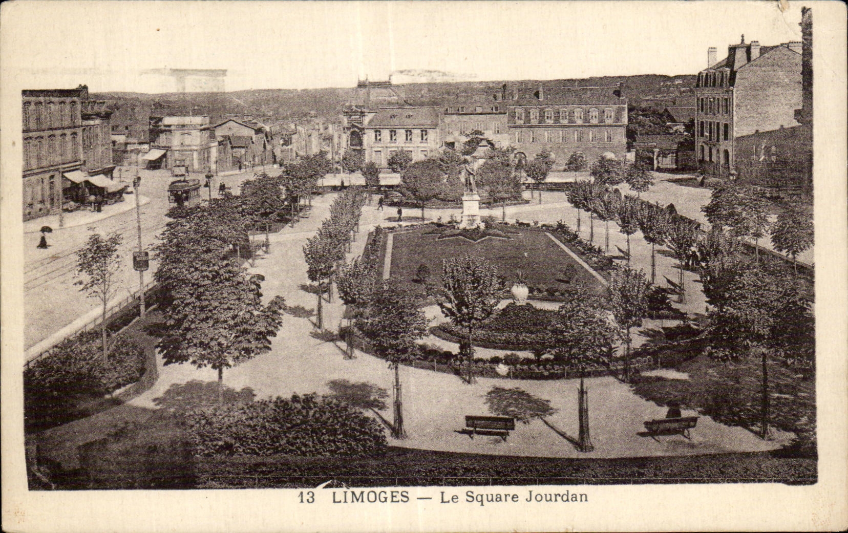 CPA Limoges Le Square Jourdan