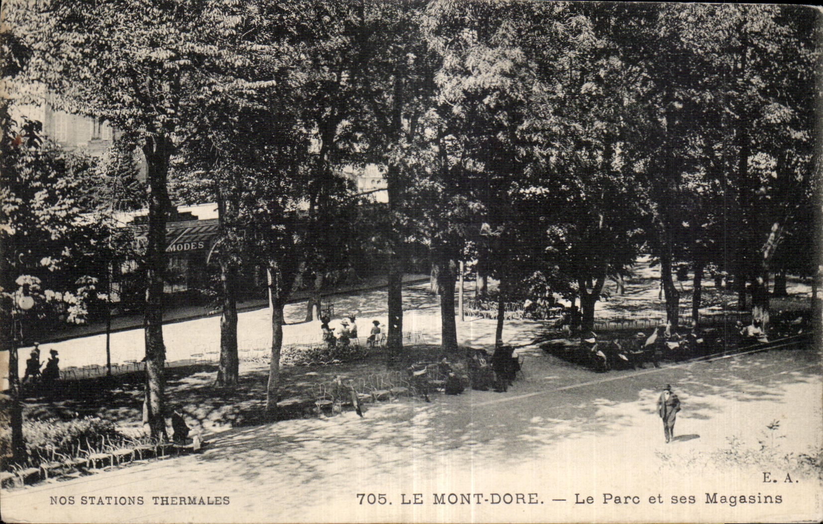 CPA the Mount Gilds the park and its stores