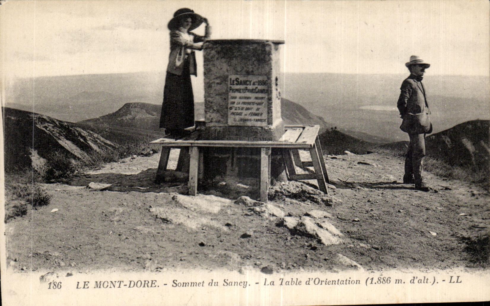 CPA the Mount Gilds Summit of Sancy the table orientation