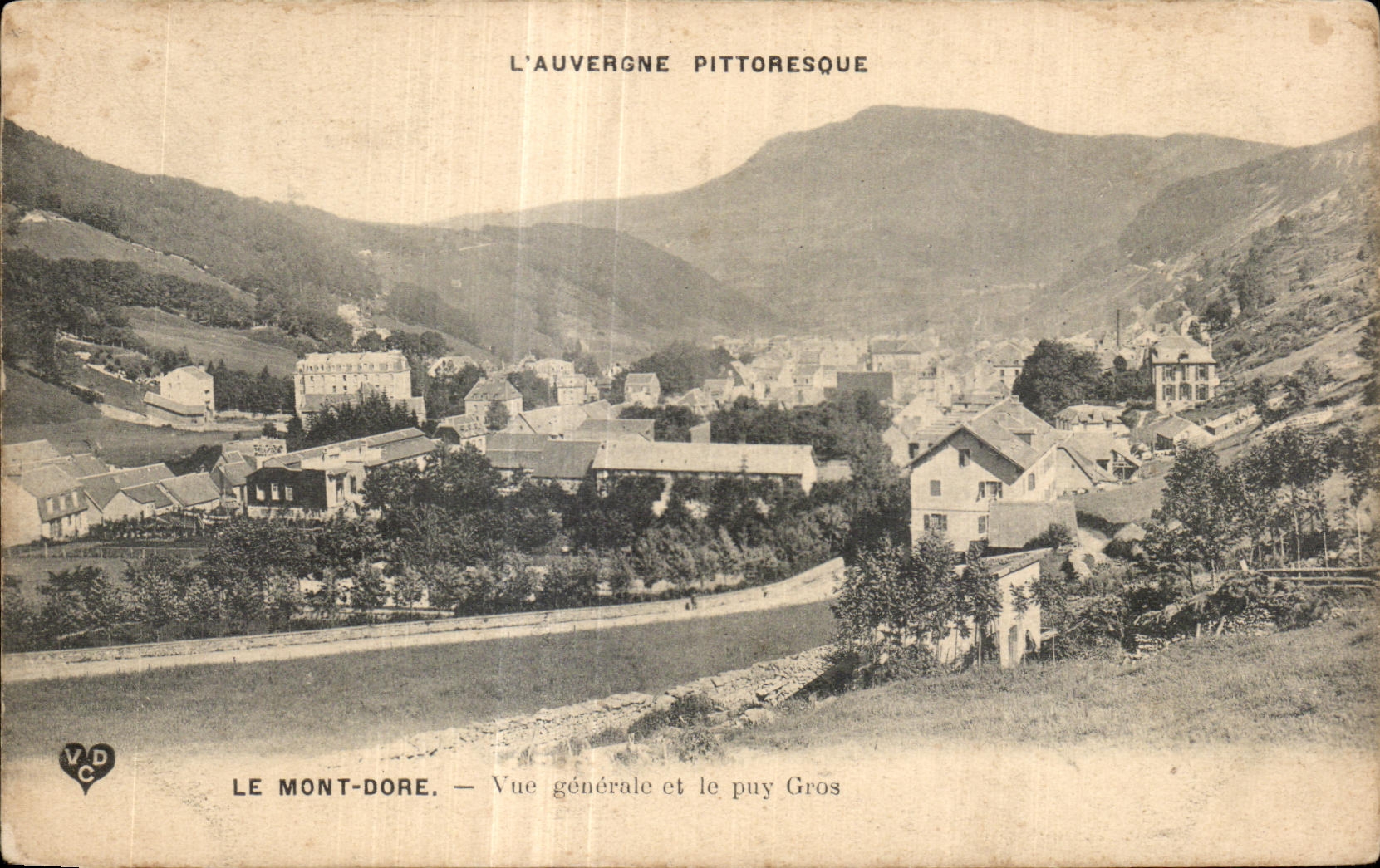 CPA the Mount Gilds View and Puy GRos