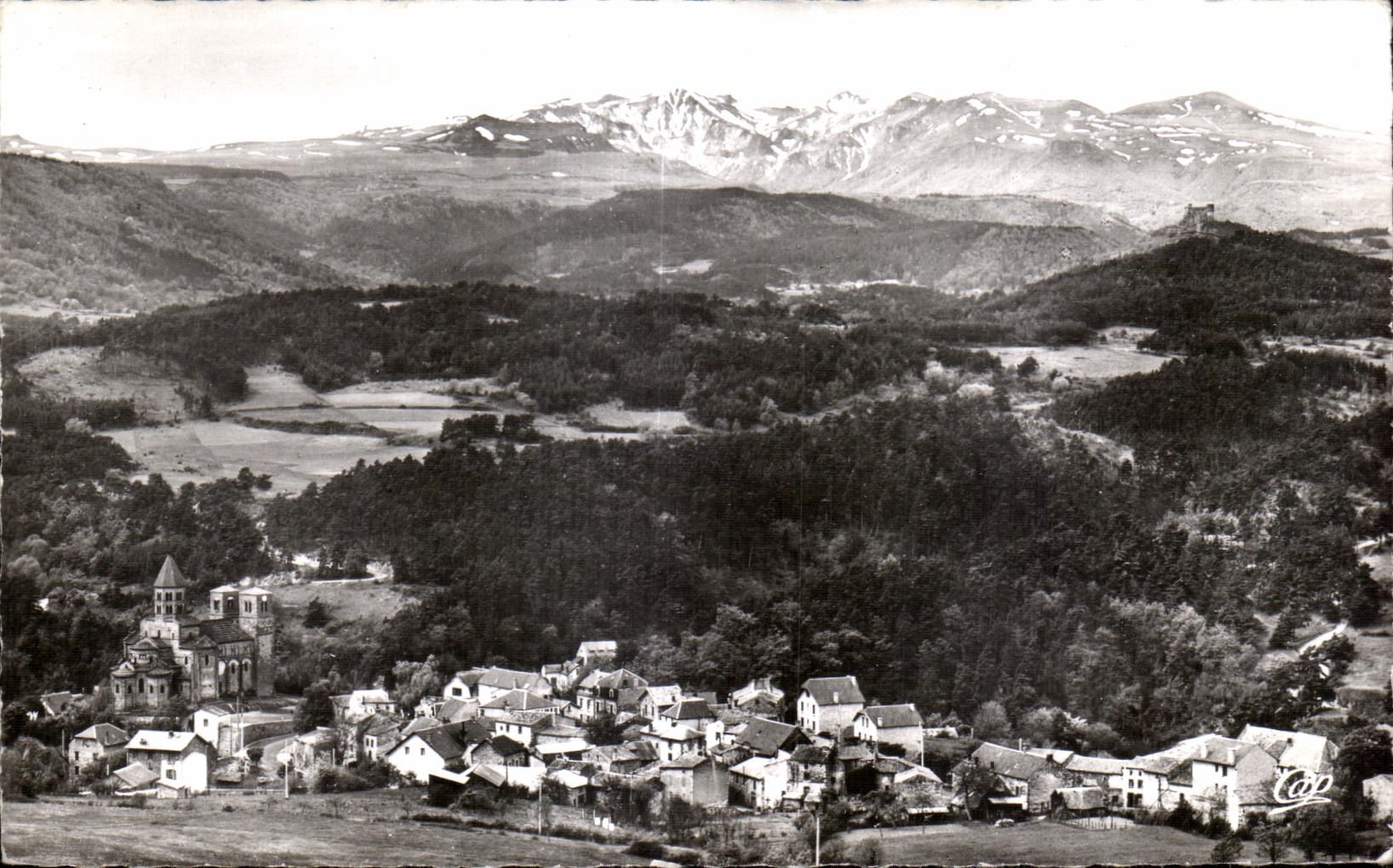 Saint Nectary - View and Church - CPA