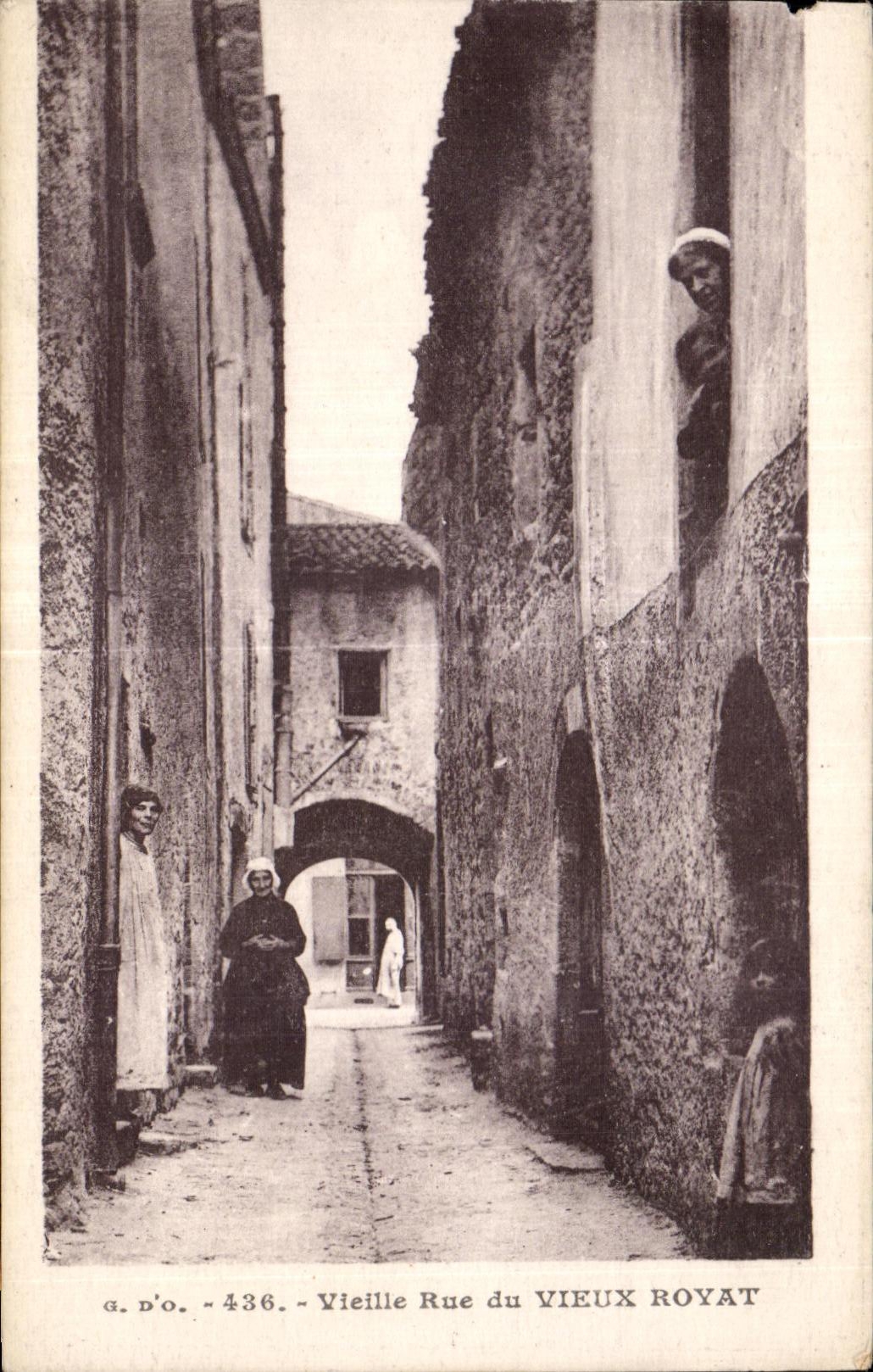 Royat les Bains - Old Street - CPA