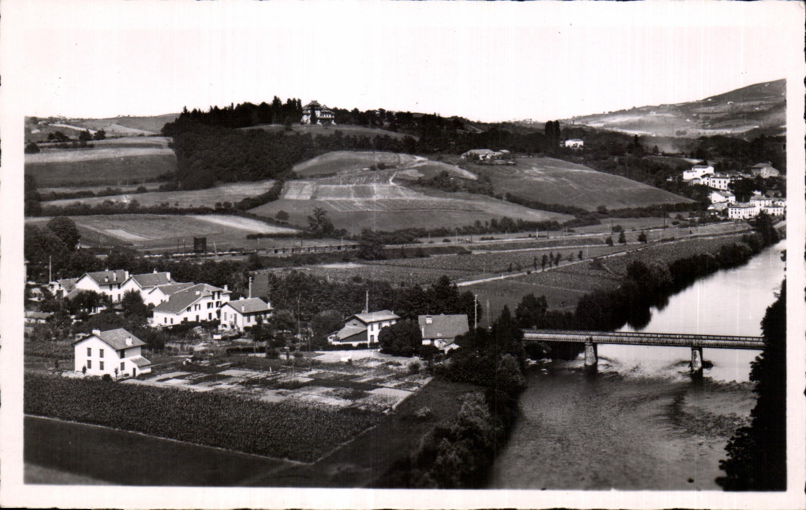 CPA Cambo les Bains Seen together on the District of the Station