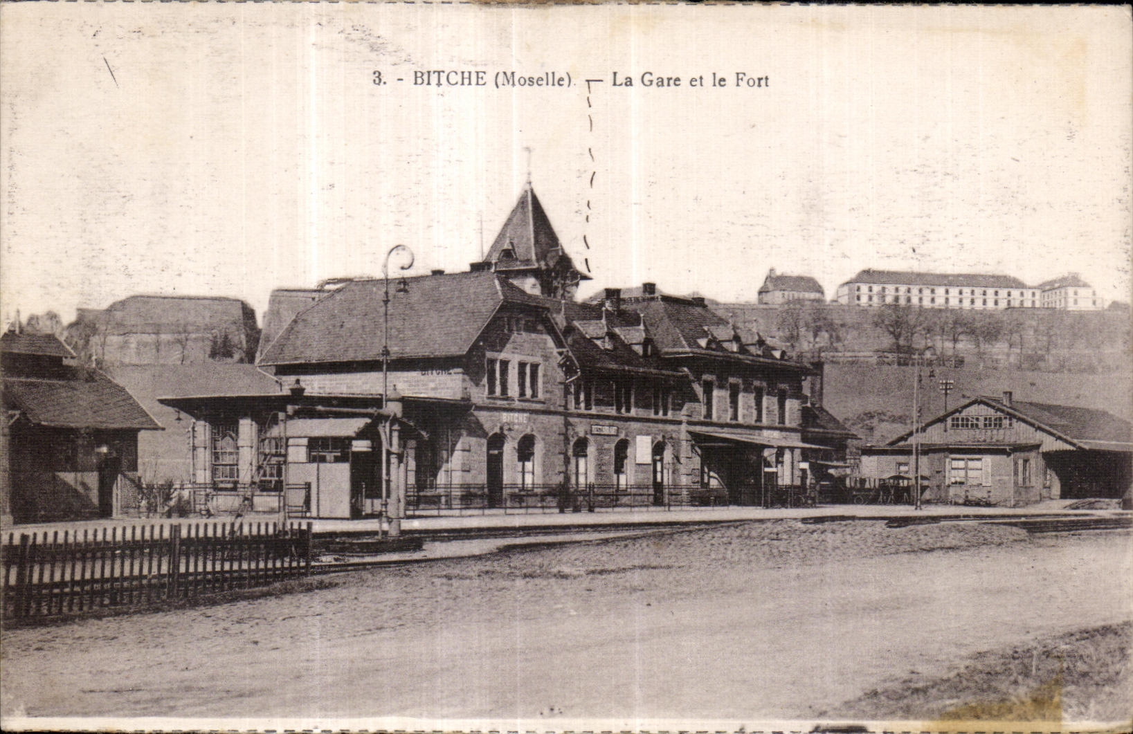 Estacion y fortaleza de tren de CPA Bitche (el Mosela)