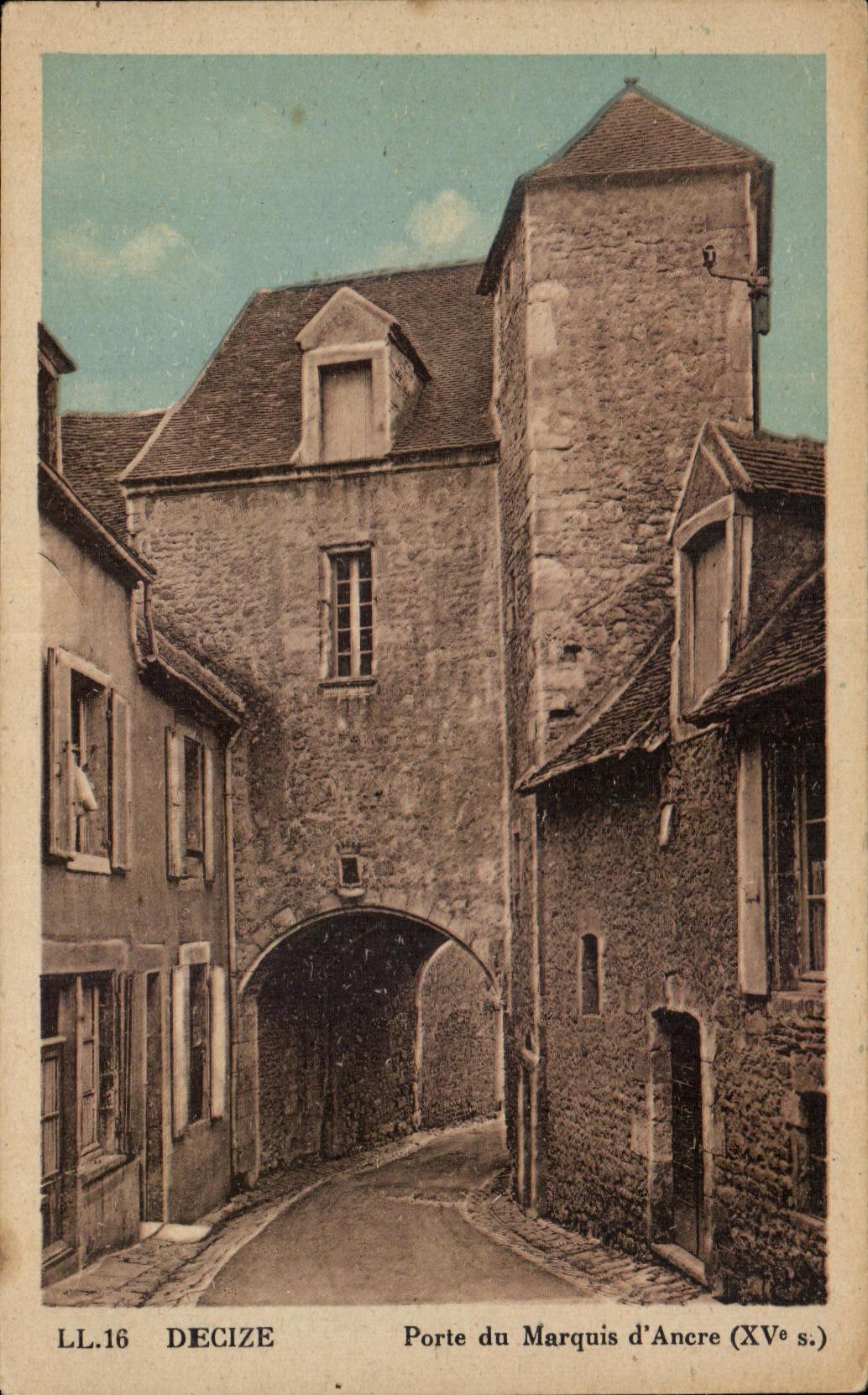 Decize - Gate of the Marquis Anchors - CPA