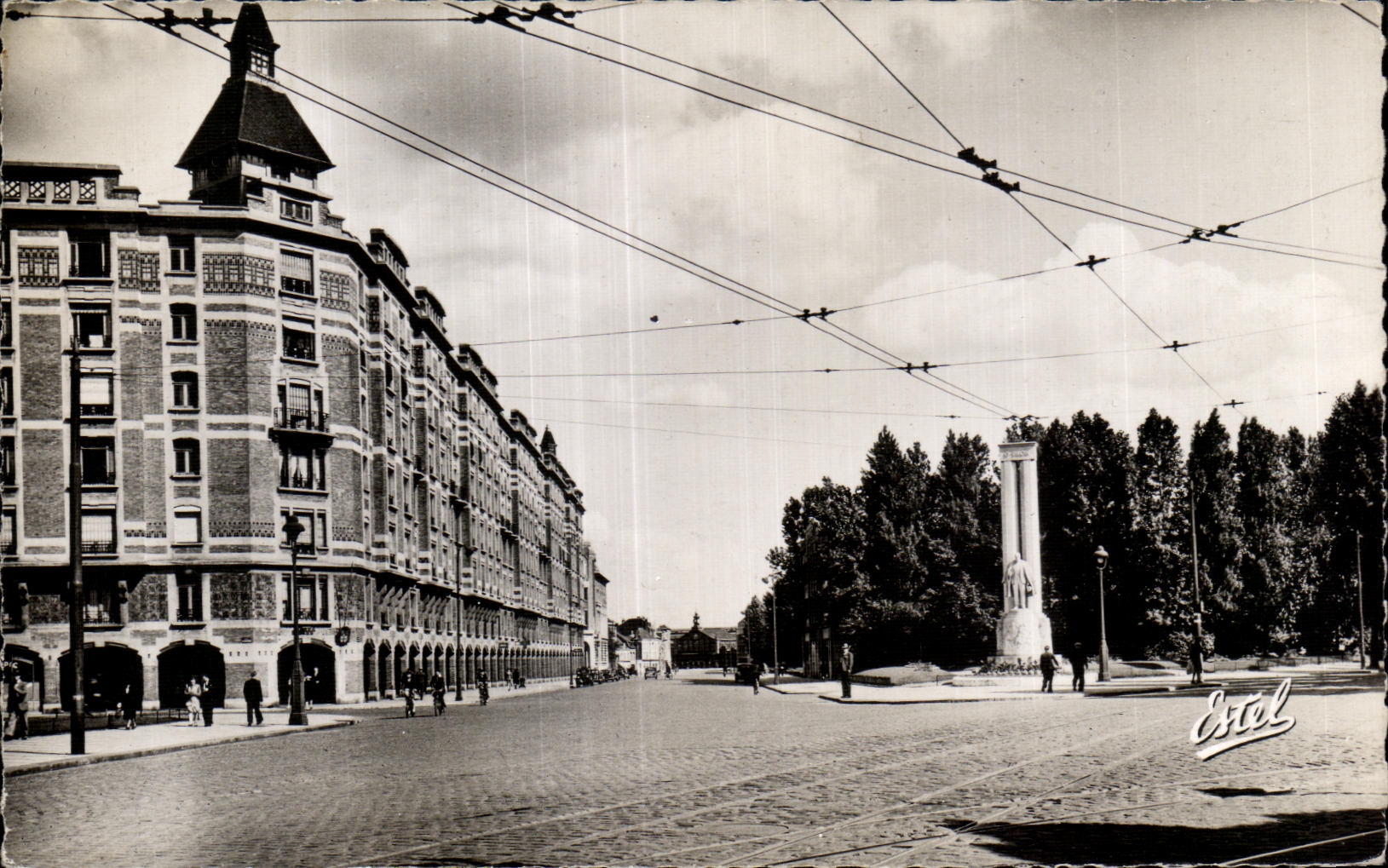 Tourcoing - Rue et Monument Dron - CPA 