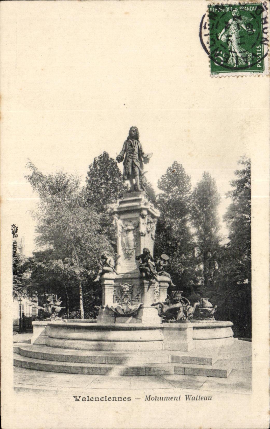 CPA Valenciennes Watteau Monument