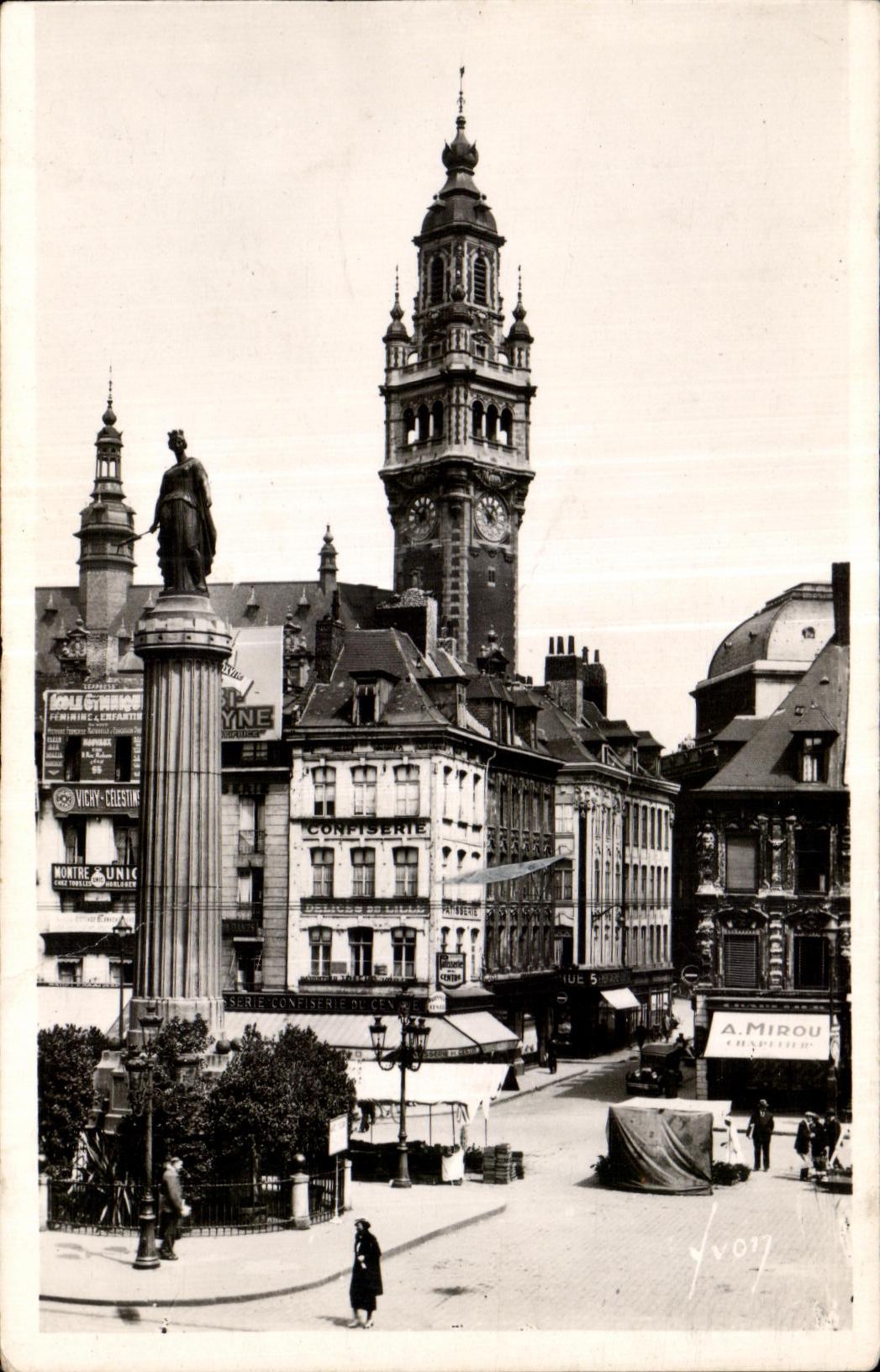 CPA Lille (Northern) the Goddess and the belfry of the purse