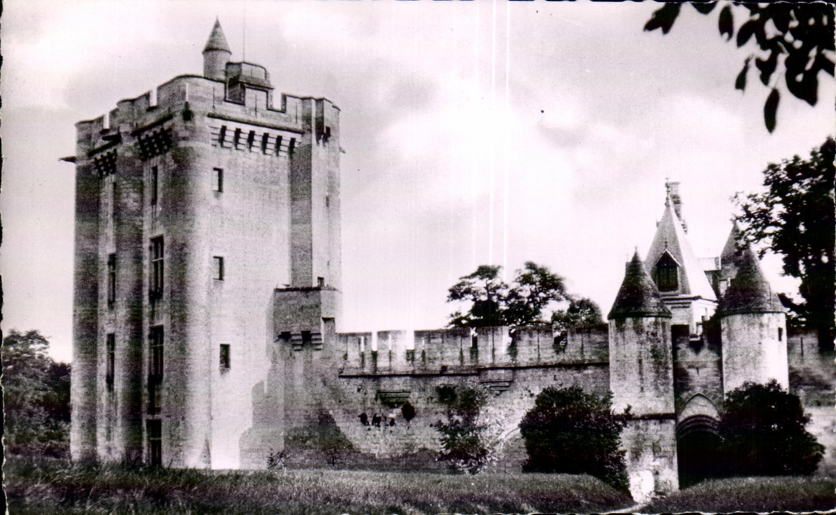 CPSM Keep De Vez Monument