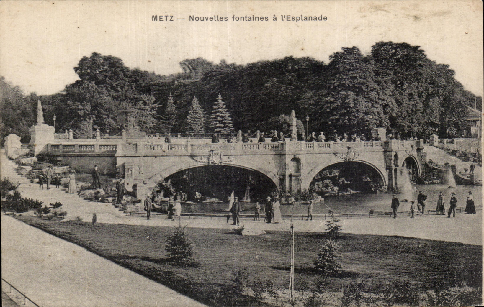 De CPA Metz de las noticias de las fuentes explanada en el interin