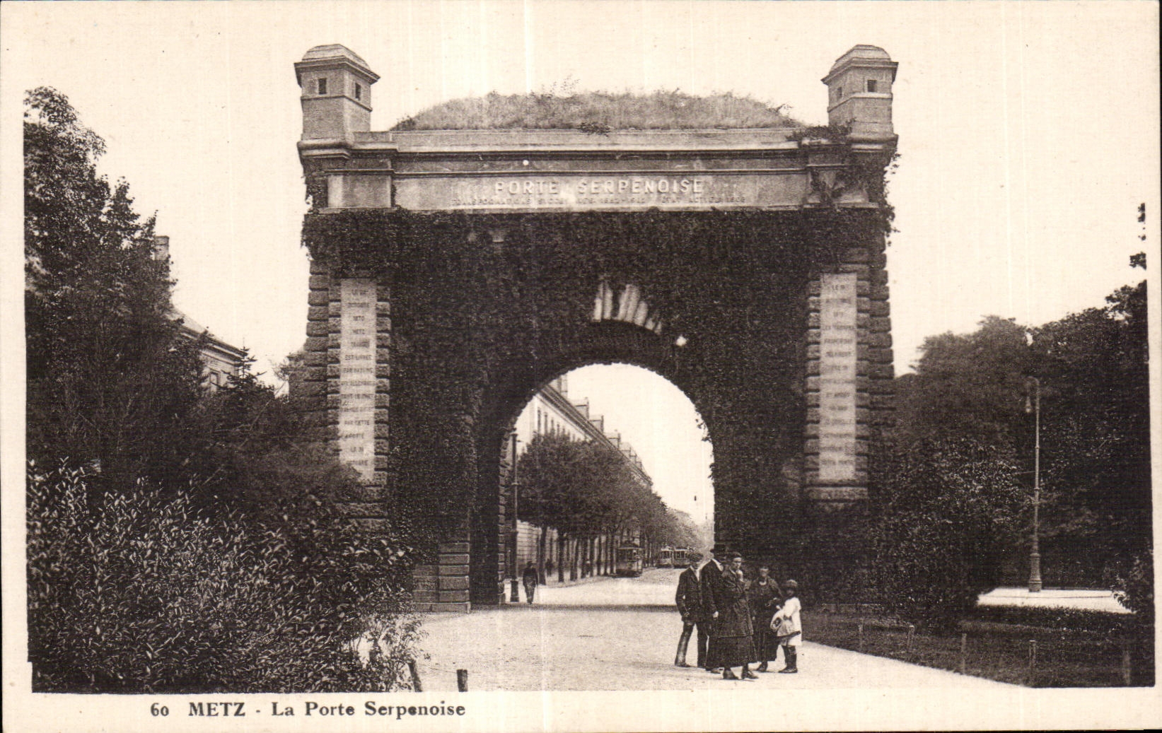 CPA Metz la puerta de Serpenoise