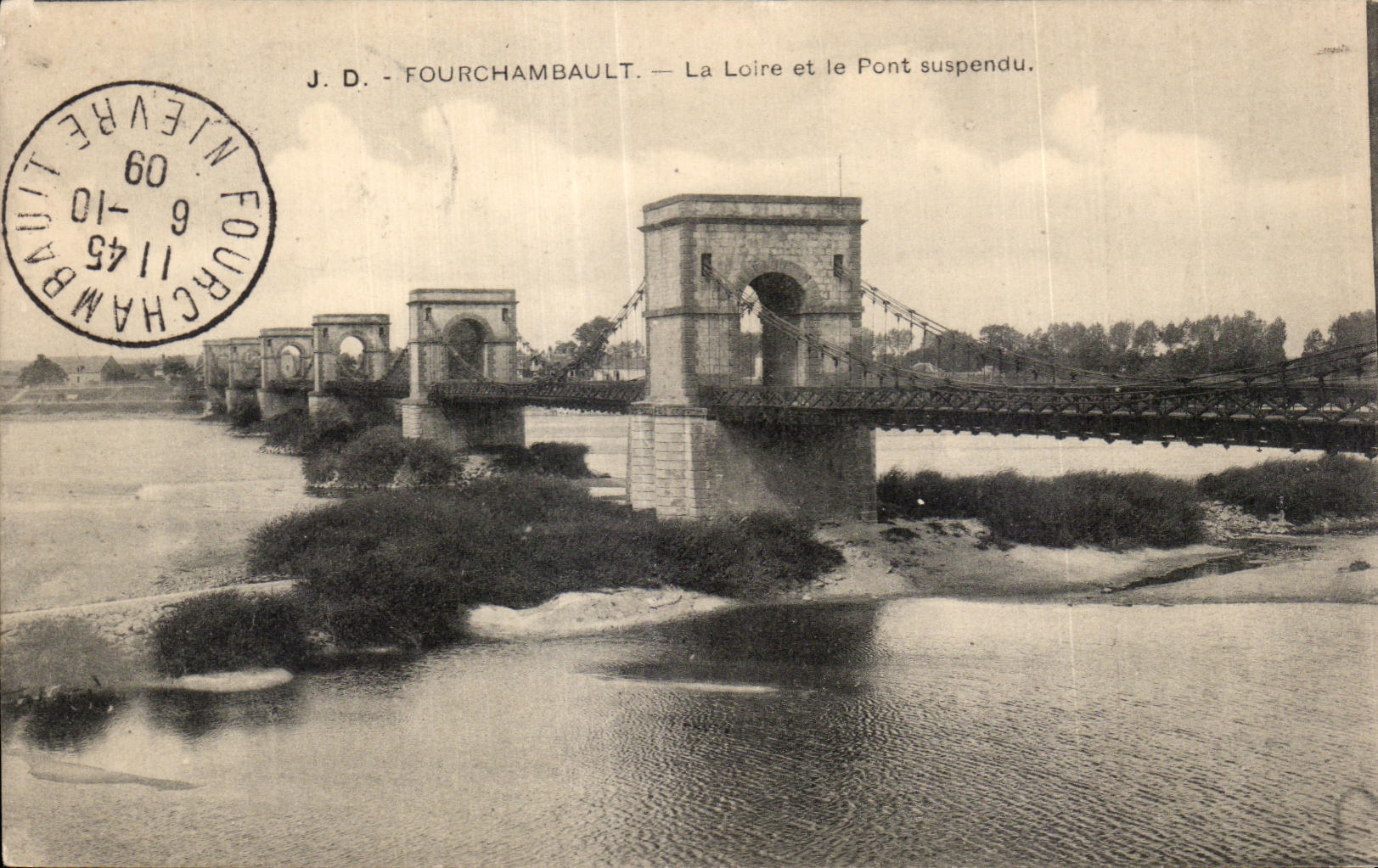 CPA Other Fourchambault the Loire and the Suspended bridge